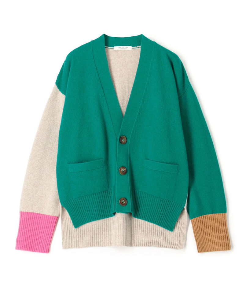 ■NZ LAMB 9G  Vネックカーディガン