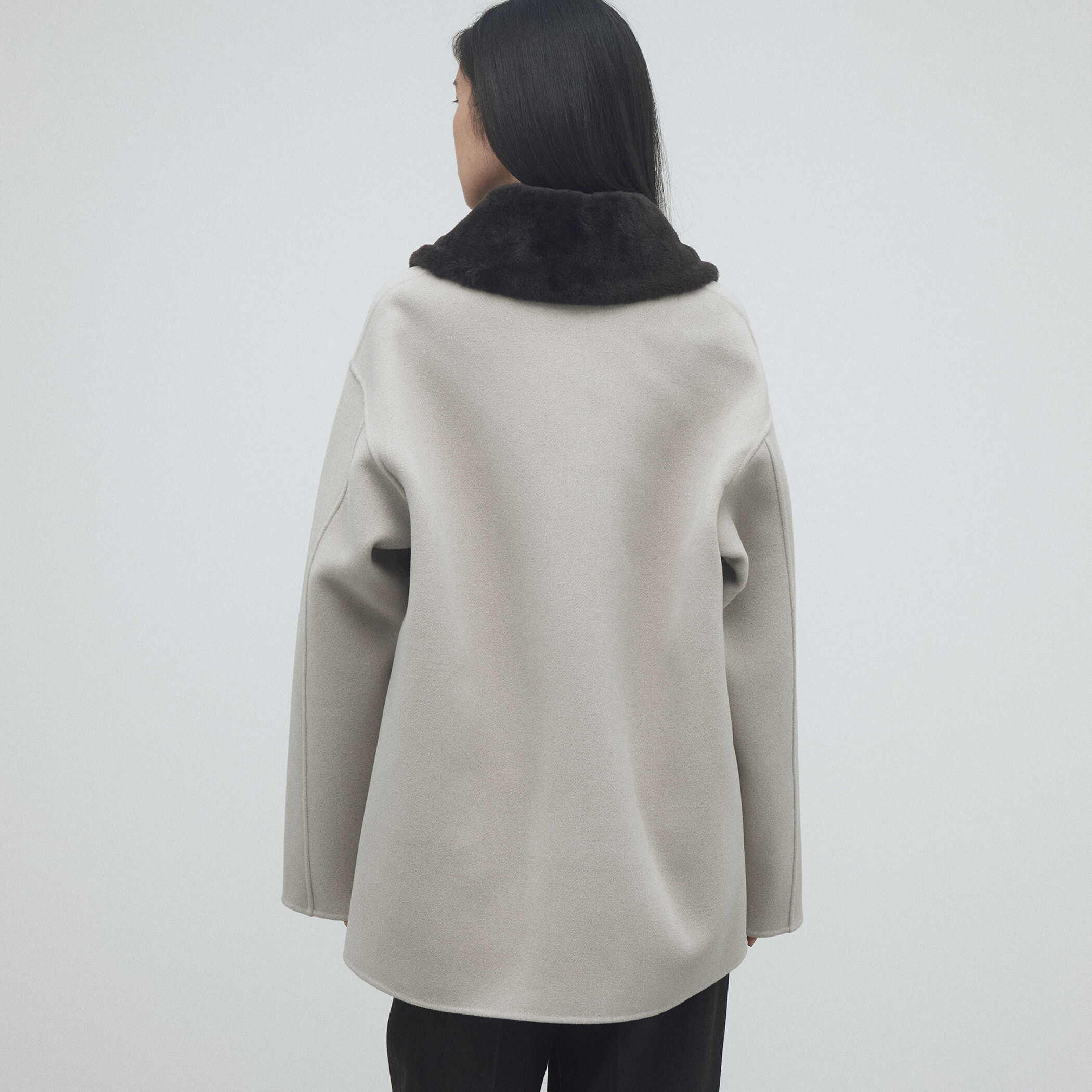 WEB先行予約】ウールカシミヤリバー ファーカラー ショートコート
