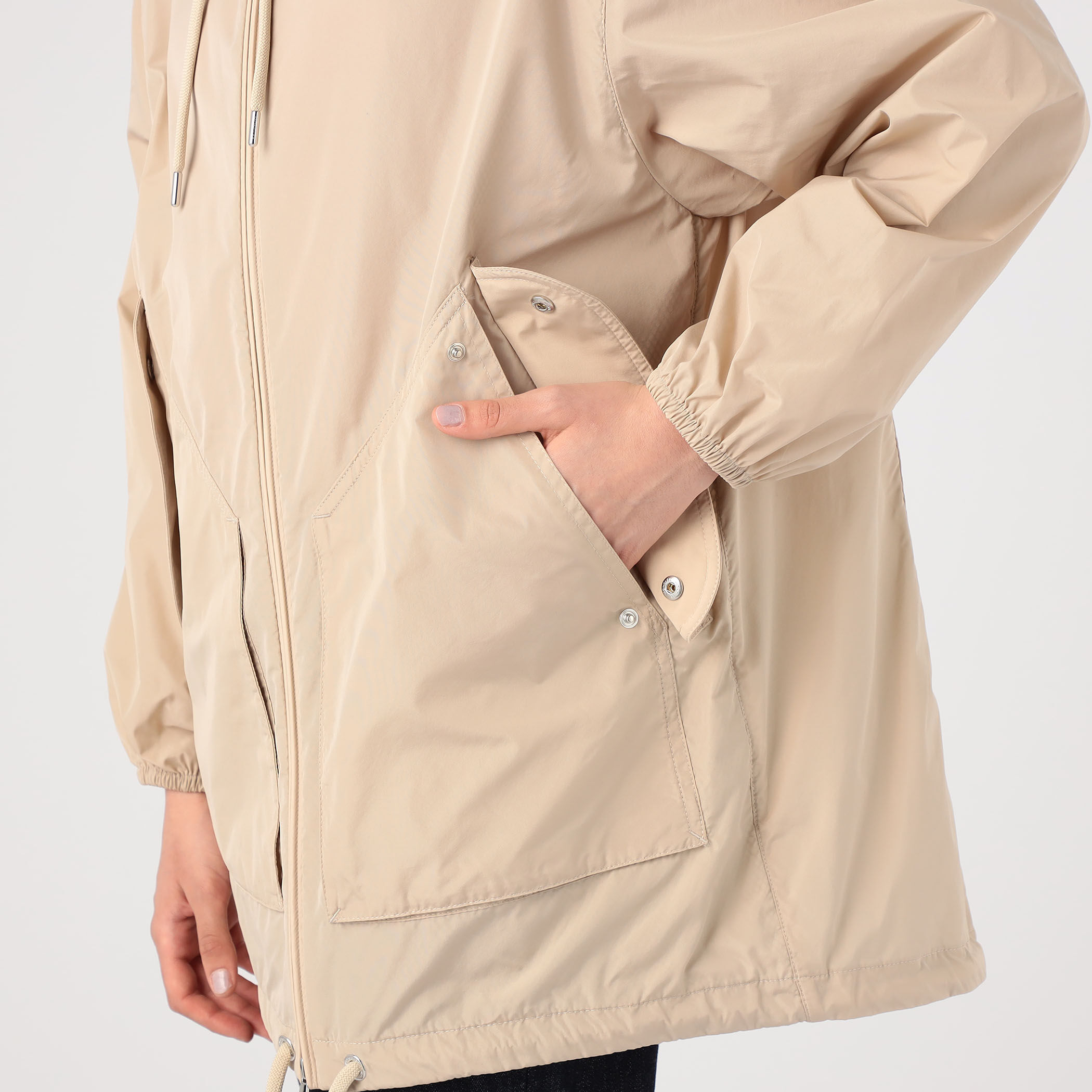 MONCLER MELIA ショートパーカー|トゥモローランド 公式通販 MONCLER MELIA ショートパーカー|トゥモローランド 公式通販