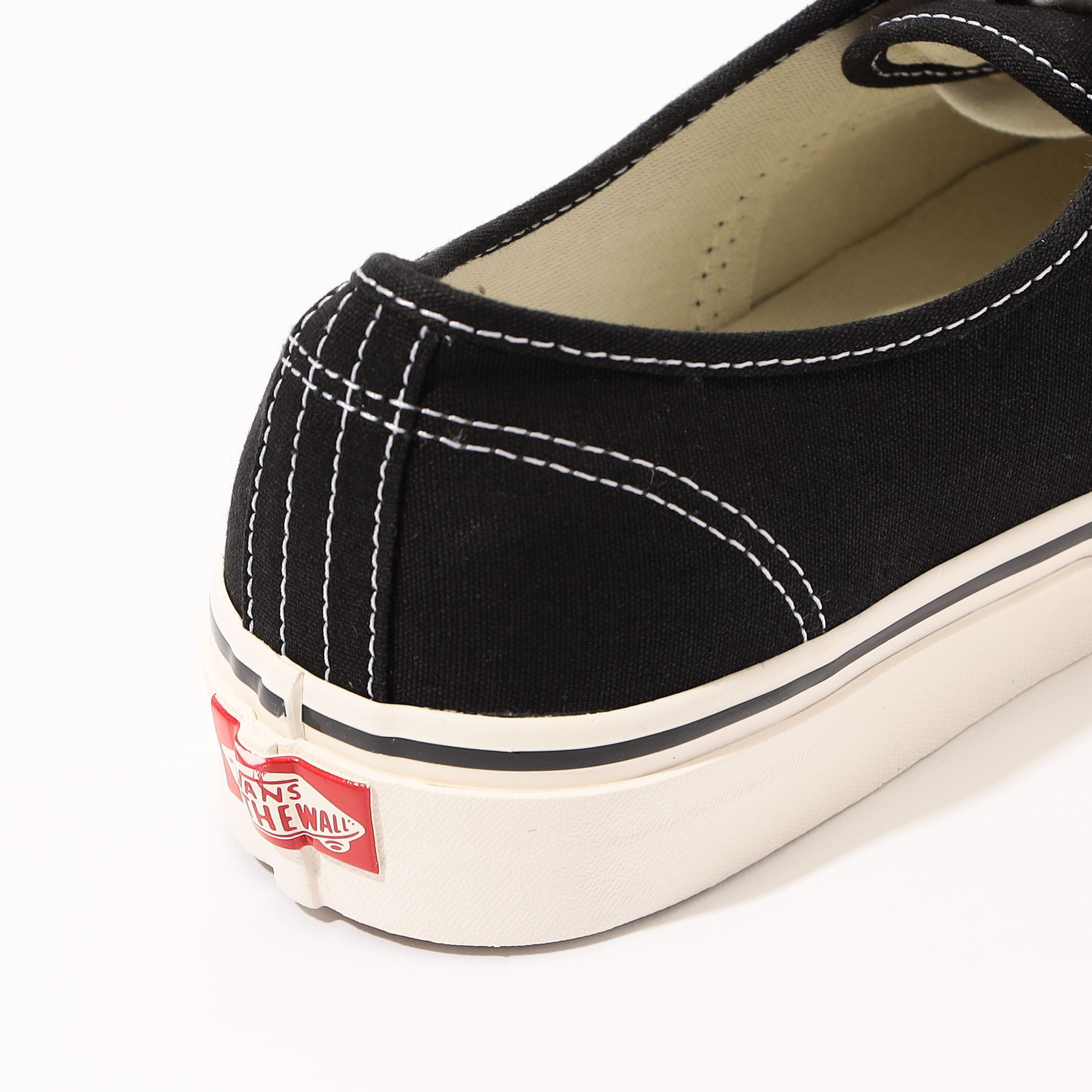 Vans authentic deals ecru