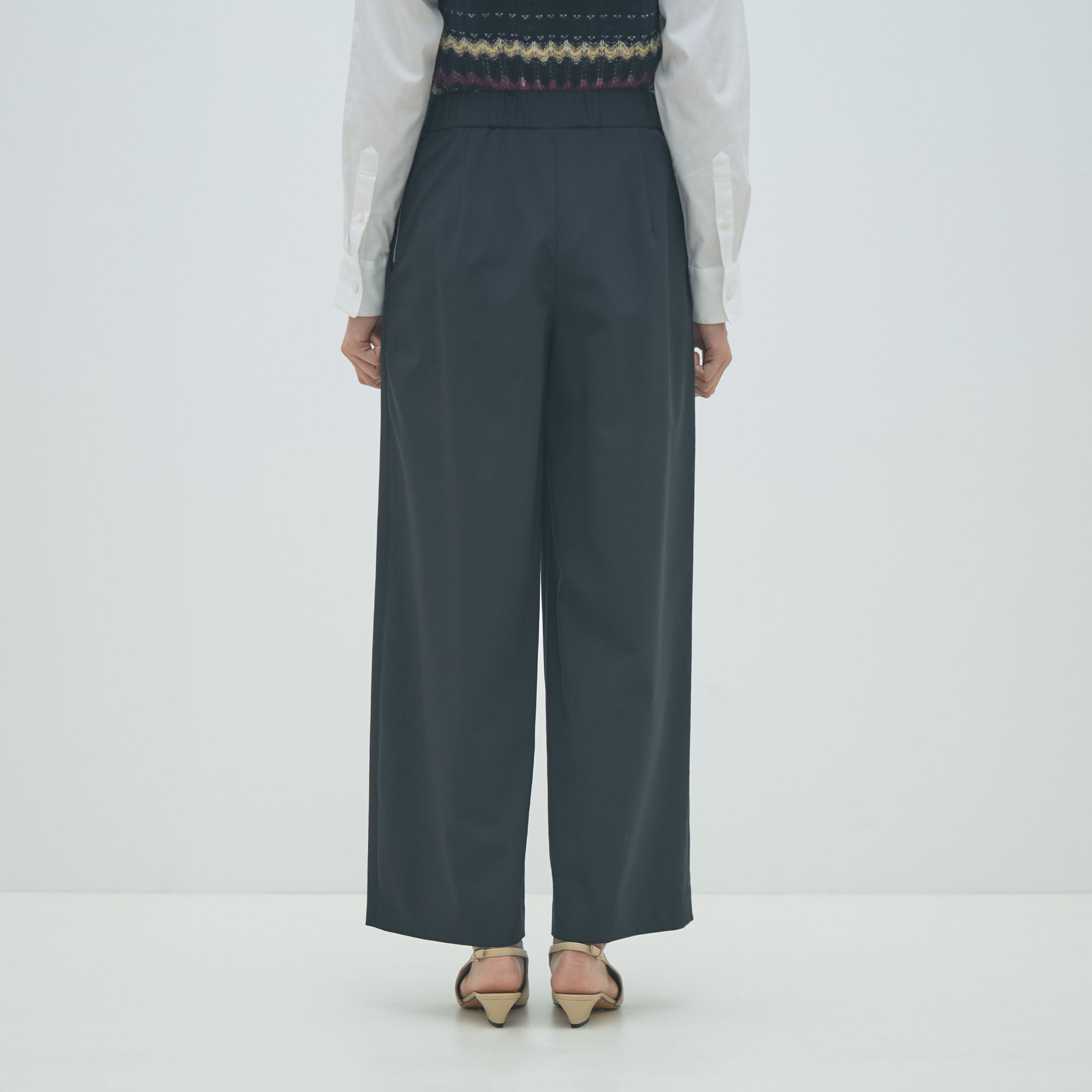 ポリエステルウールストレッチ フレアパンツ｜トゥモローランド 公式通販