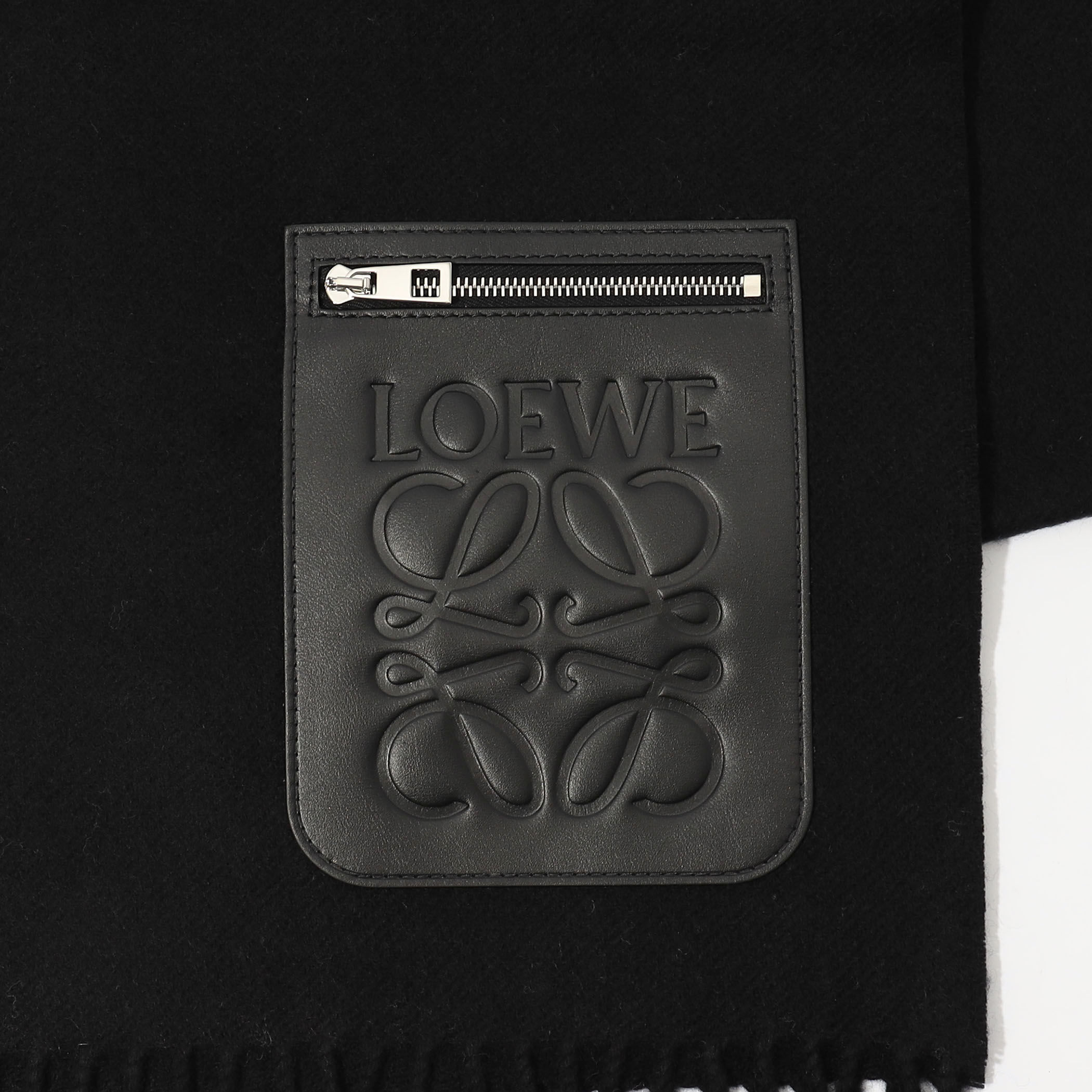 LOEWE 黒 マフラー 楽天市場】LOEWE ロエベ ブラック ロゴウールモヘアマフラー