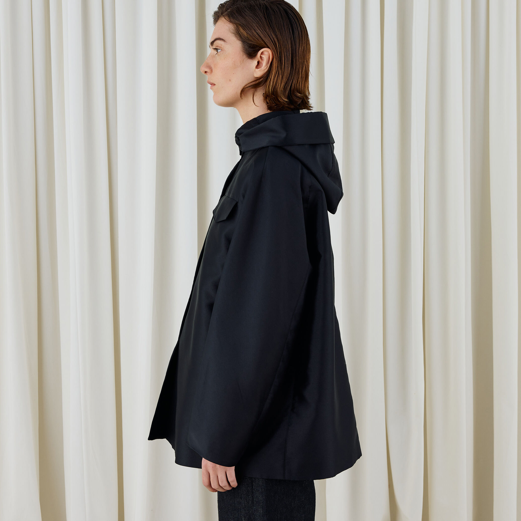 23区★レーヨンポリエステルブルゾン★ダークネイビー系★美品 23区☆レーヨンポリエステルブルゾン☆ダークネイビー系☆美品