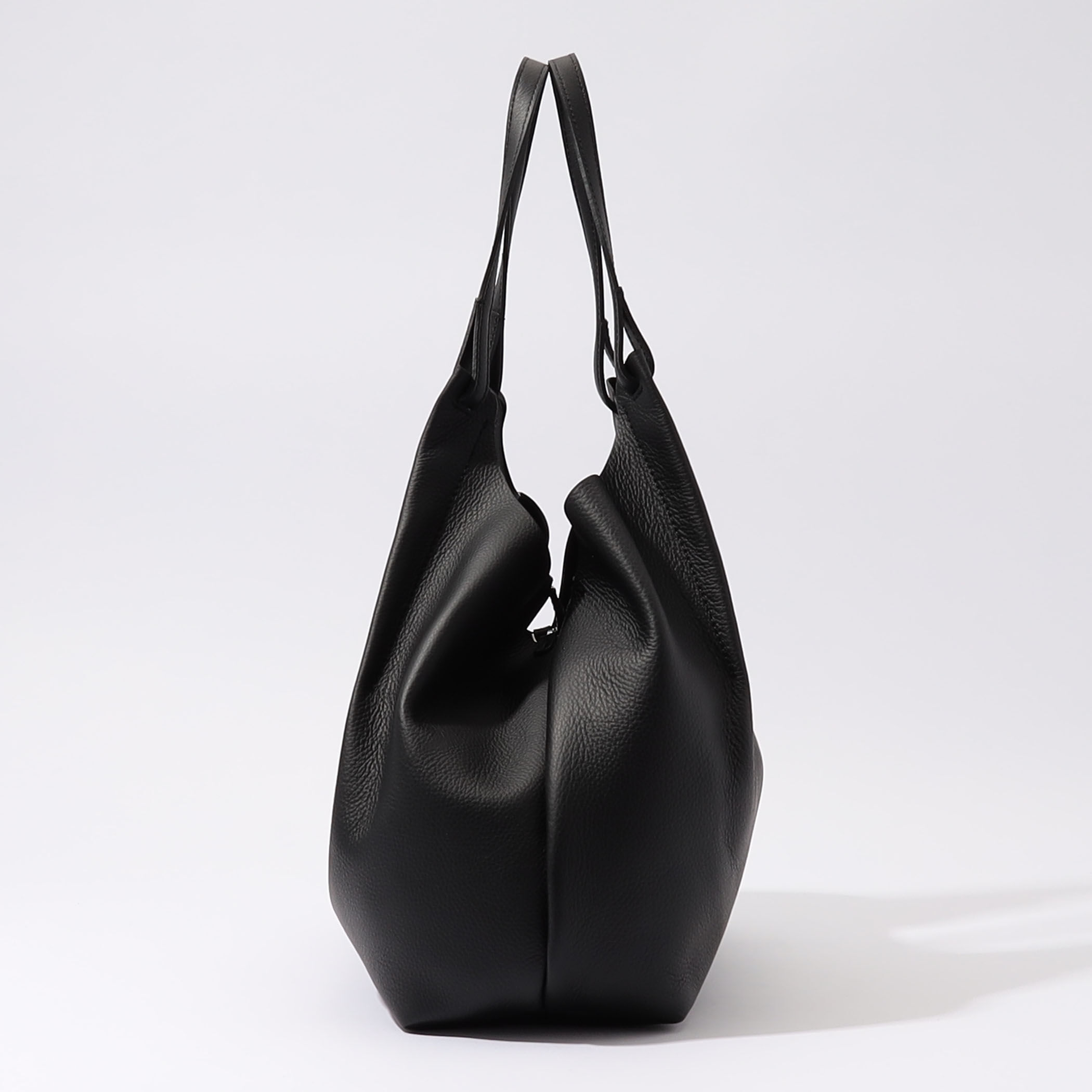GIANNI CHIARINI DUA ショルダーバッグ｜トゥモローランド 公式サイト