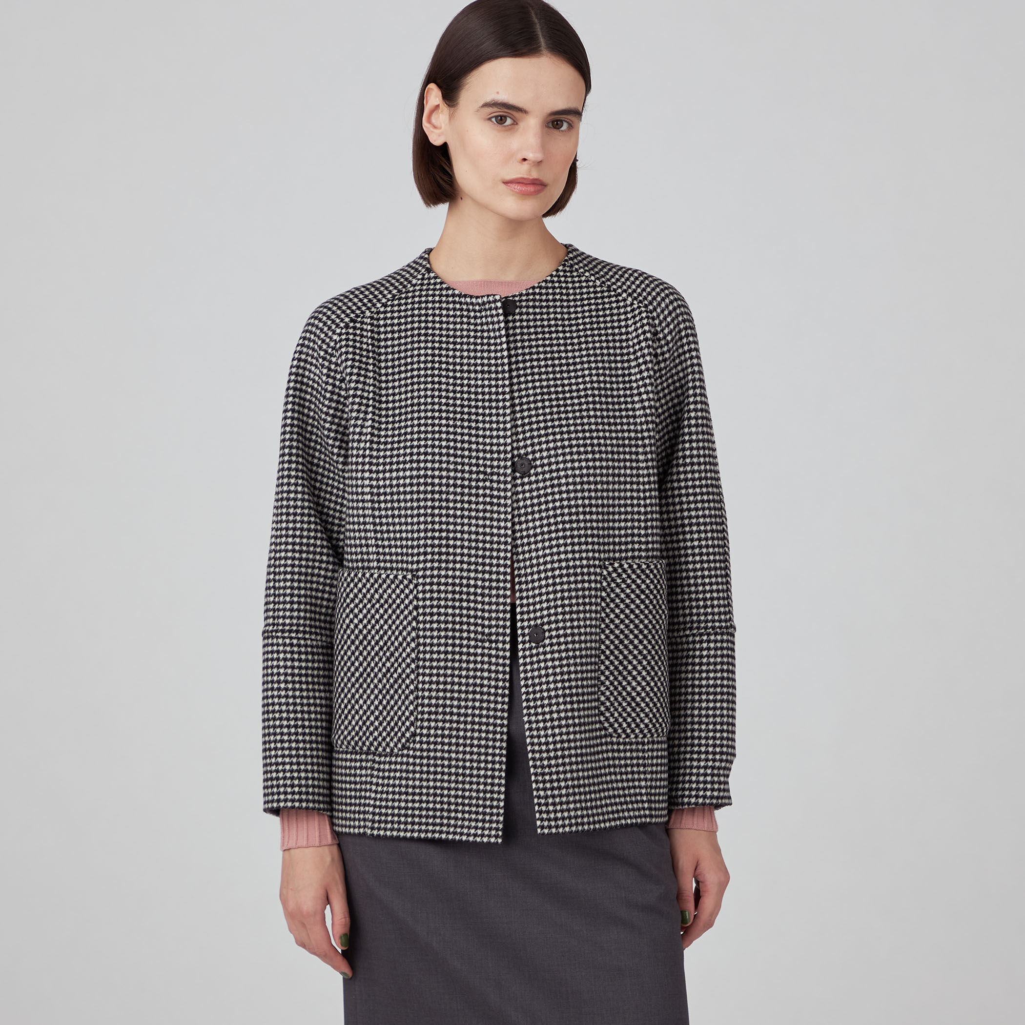 新品未使用 トゥモローランド スーパーダブルフェイス リバーシブルコート スーパーダブルフェイス リバーシブルコート｜トゥモローランド 公式通販