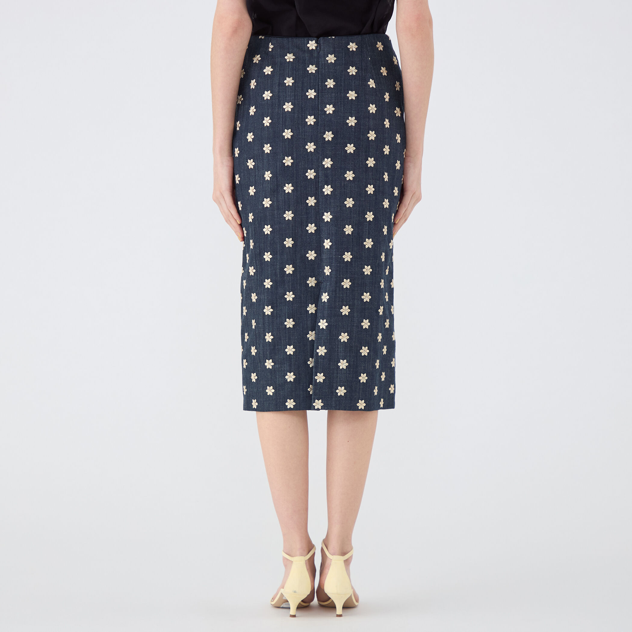 ドレフルールデニム タイトストレートスカート｜トゥモローランド 公式通販