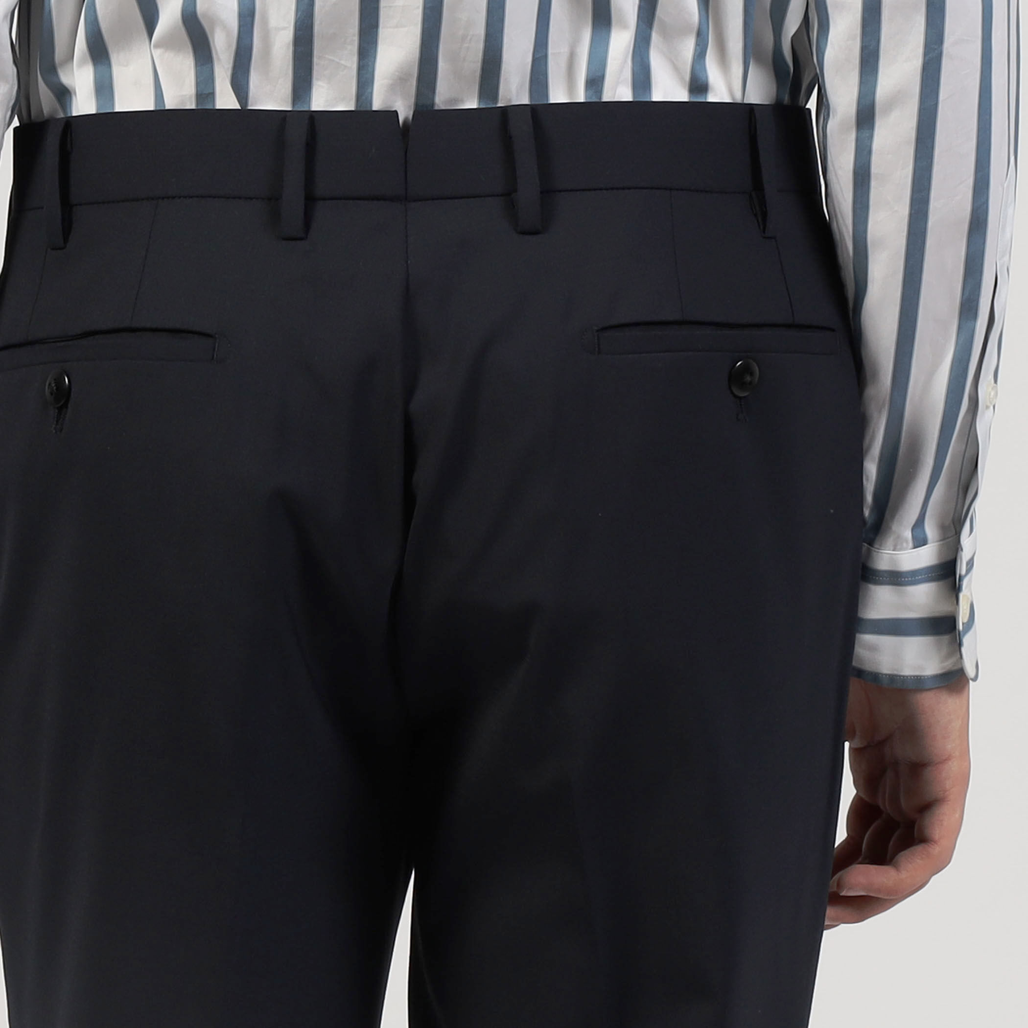 ポリエステルウール スリムストレートスラックス FREE FIT