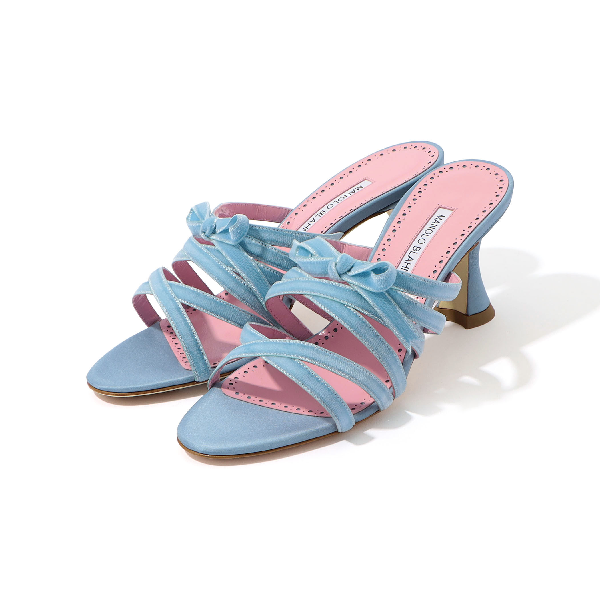 MANOLO BLAHNIK CLEMENTEL ミュールサンダル｜トゥモローランド 公式通販