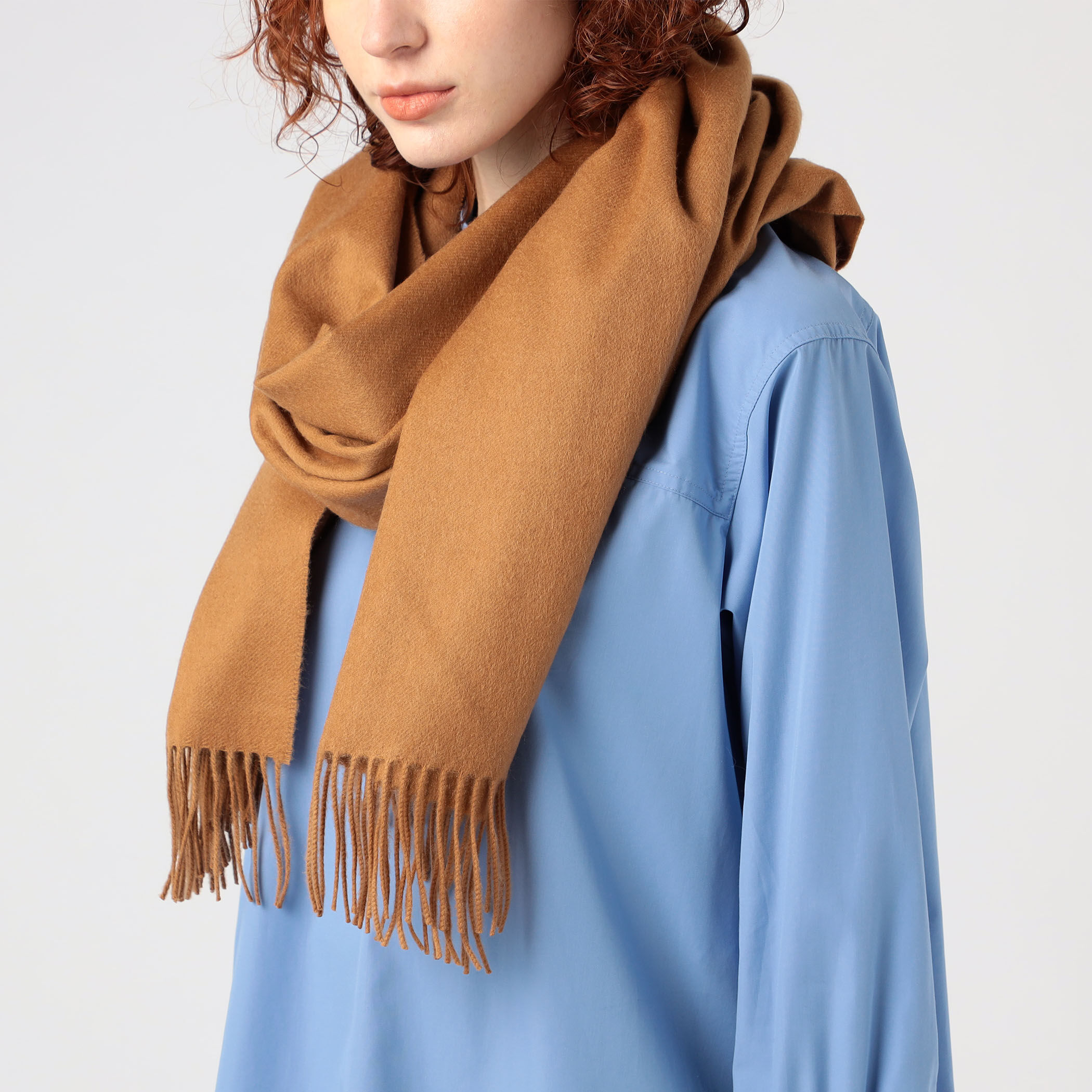 Johnstons of Elgin カシミヤ ソリッドストール Johnstons of Elgin カシミヤ ソリッドストール