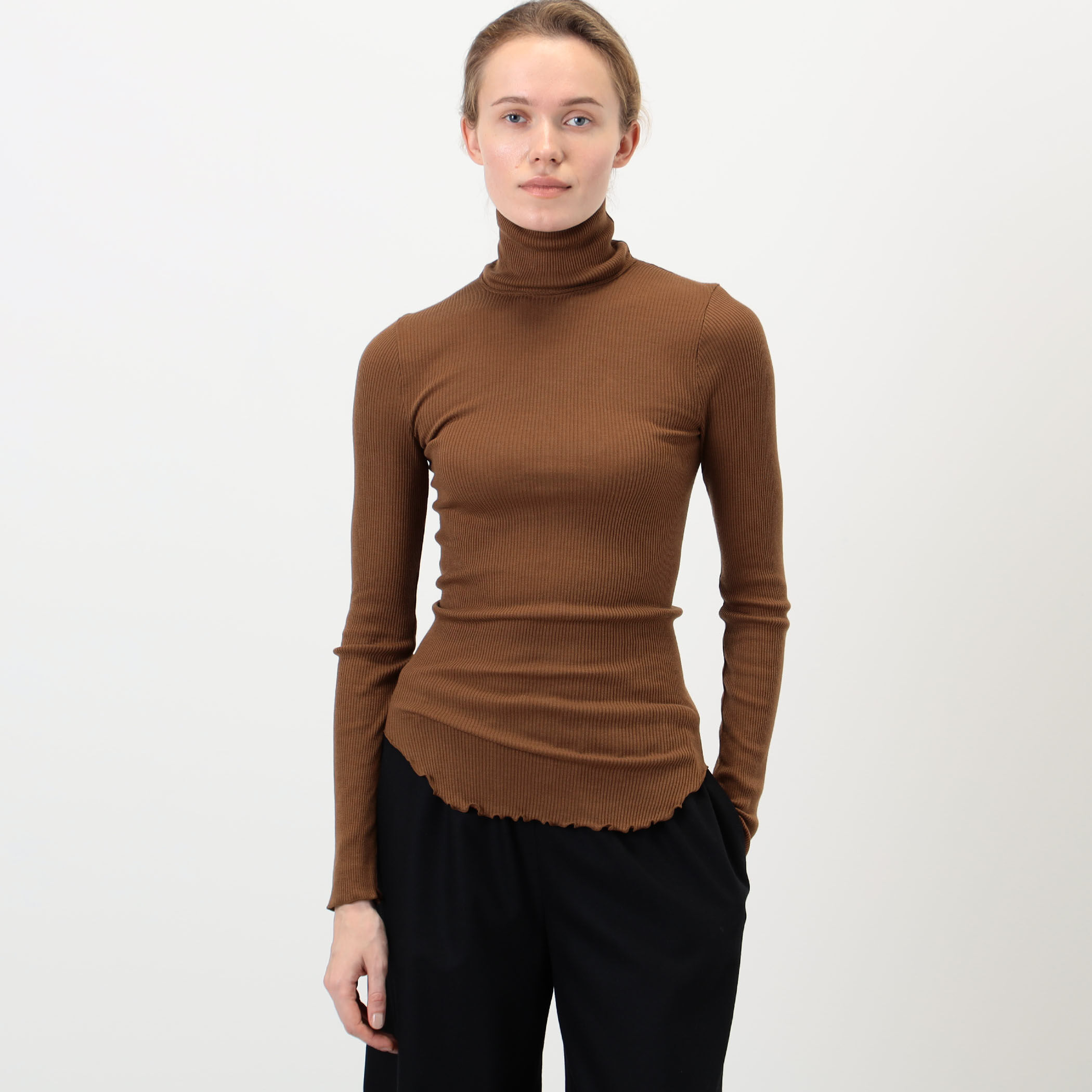HAKUJI Wool rib ハイネックプルオーバー｜トゥモローランド 公式サイト