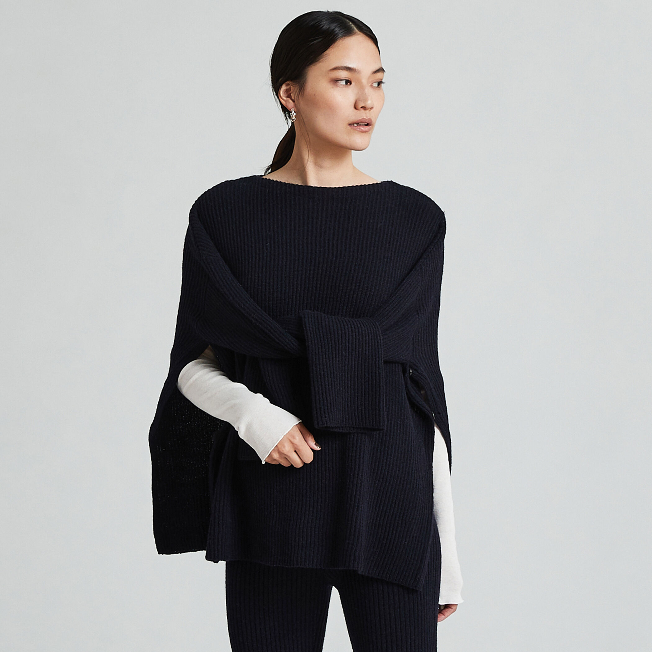 ウールセーブルカシミヤ 2-wayボートネックプルオーバー｜トゥモローランド 公式通販