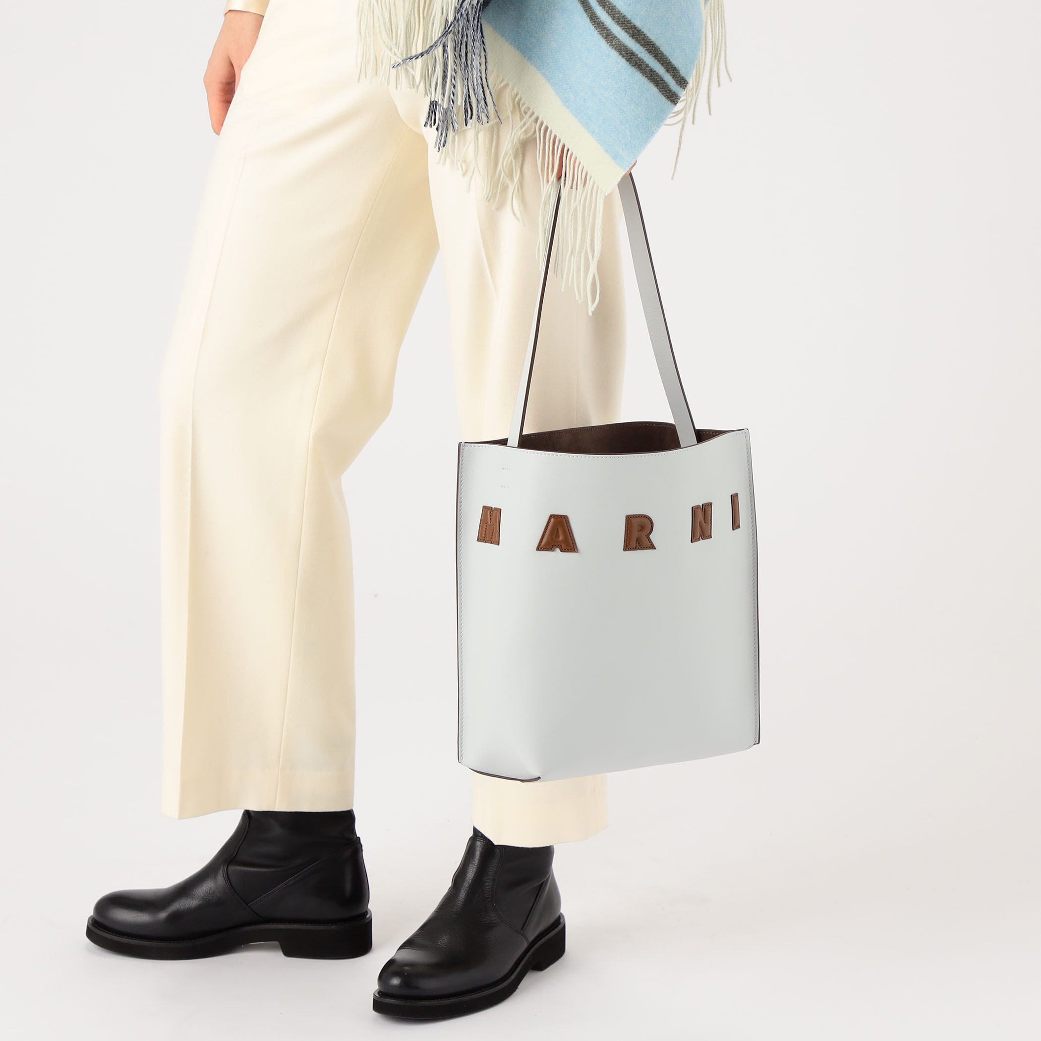 「ミュージアムスモール」バッグ モカ SMALL CANVAS BAG / スモールキャンバスバッグ（トートバッグ