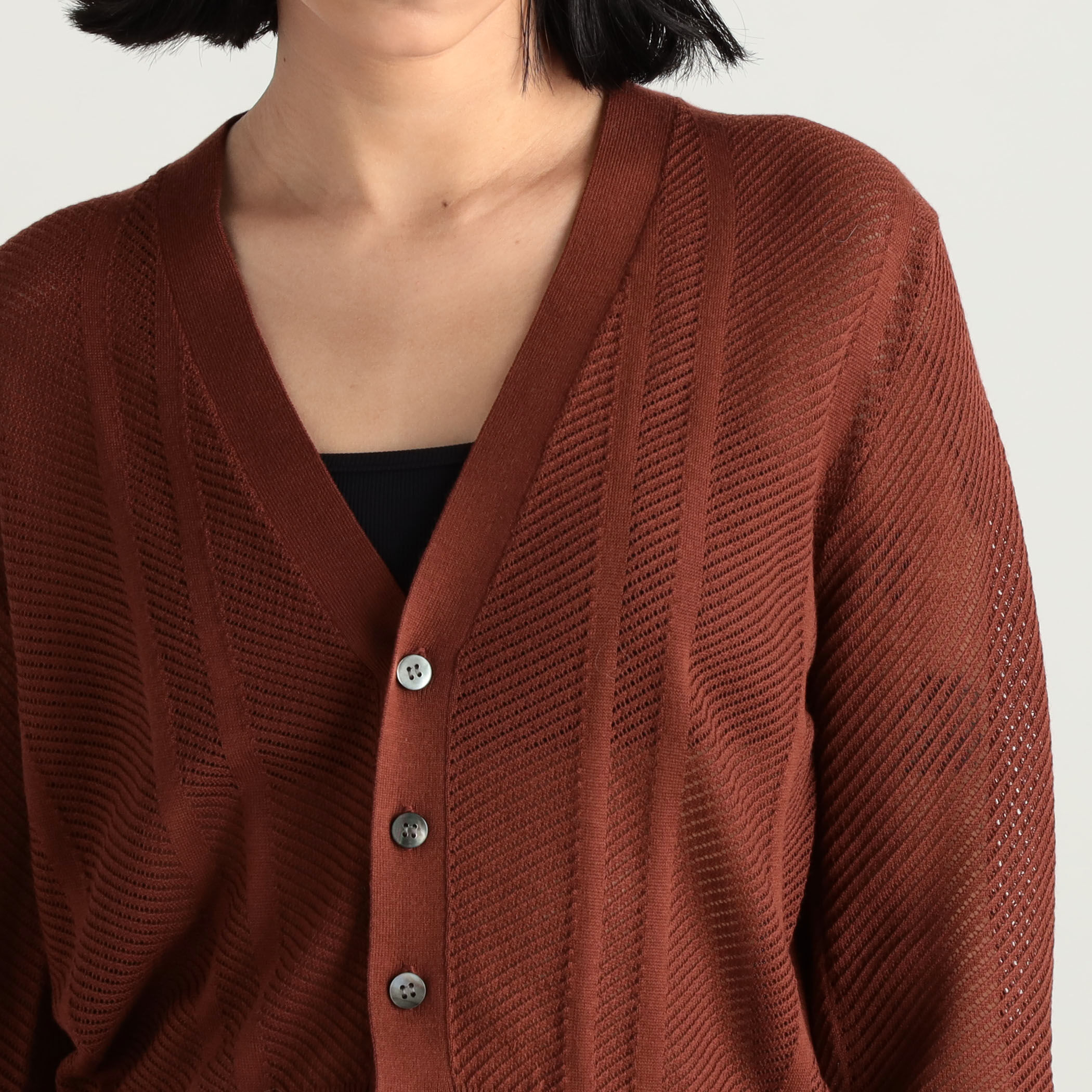 美品 トゥモローランド 定番 CABaN 大人気 カーディガン ニット レッド SOFT DONEGAL クルーネックカーディガン｜トゥモローランド 公式通販