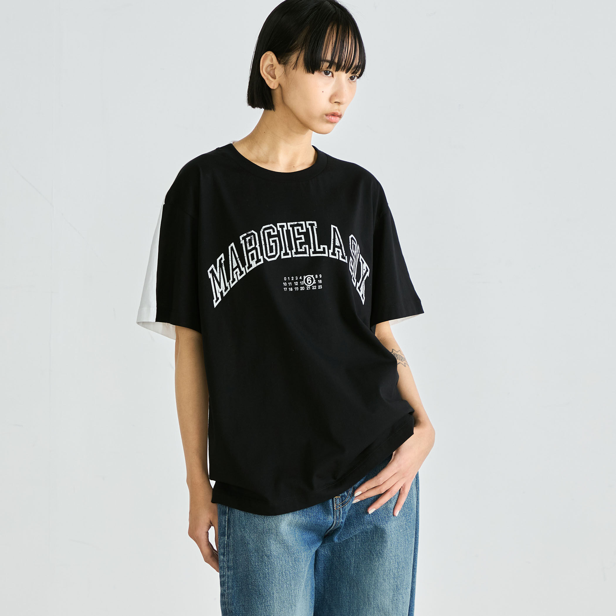 MM6 MAISON MARGIELA x TOMORROWLAND 国内買付 PRINT TEE 別注 MM6 MAISON MARGIELA x TOMORROWLAND 国内買付 PRINT TEE 別注