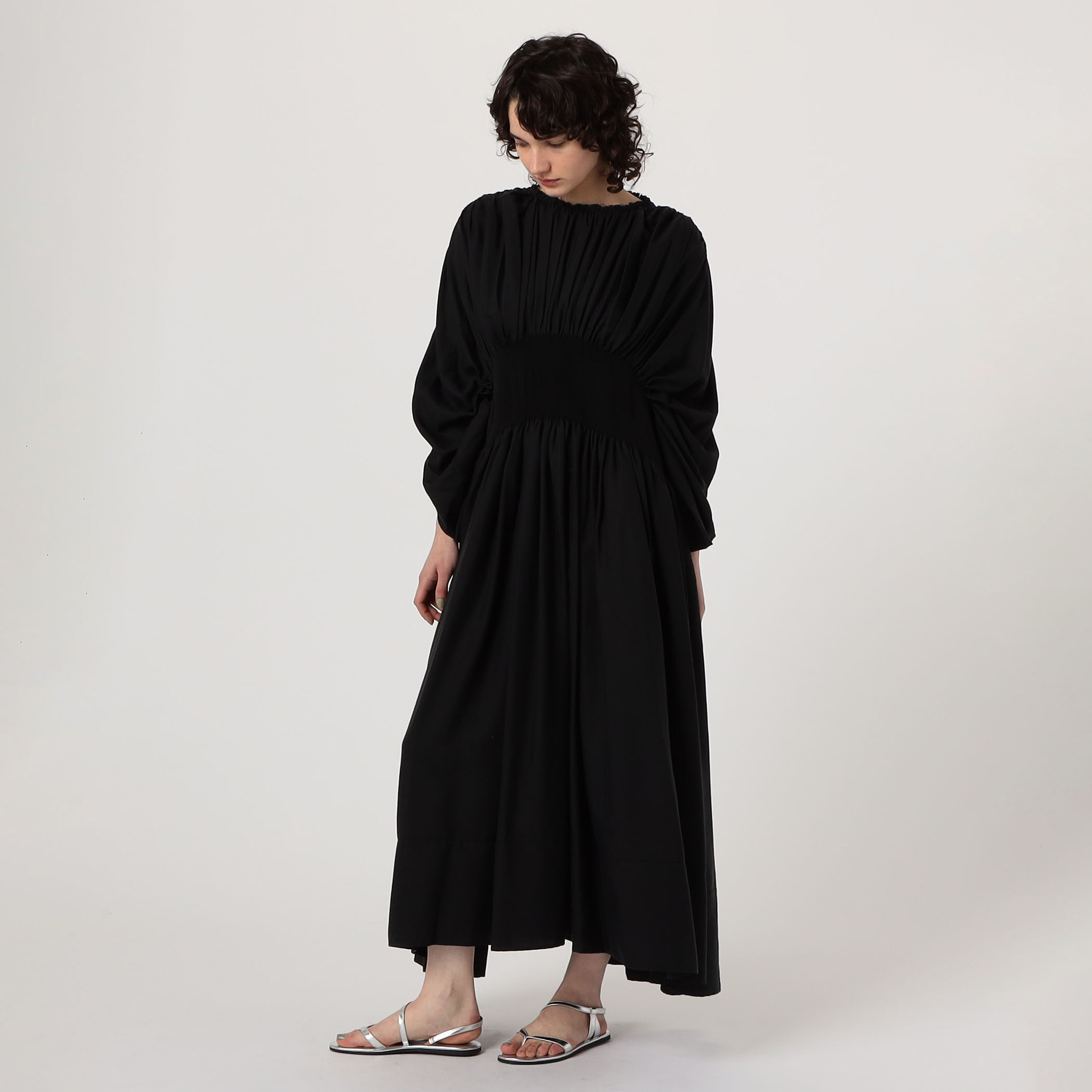 週末セール❣️レナータ　ブレナ　ブラック　ワンピースRENATA BRENHA RENATA BRENHA BANDONEON DRESS｜トゥモローランド 公式通販