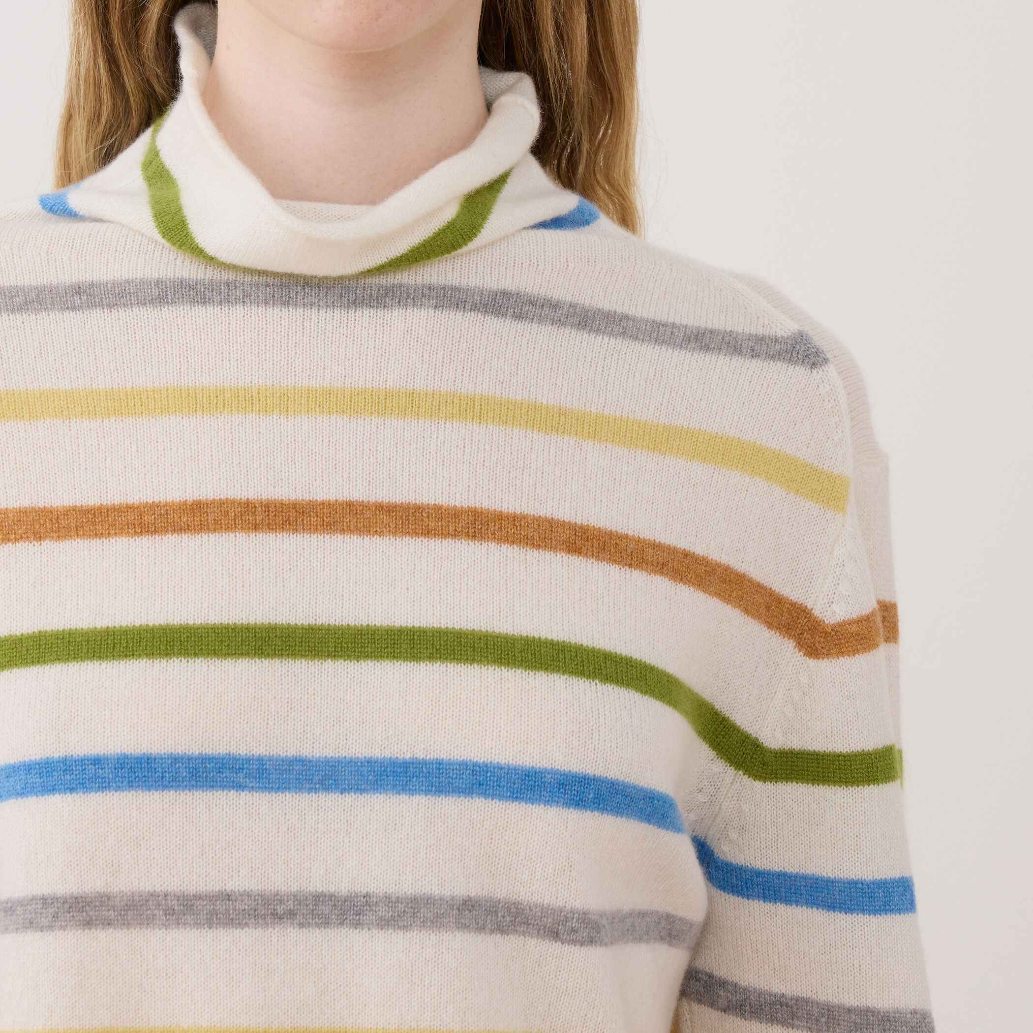 スコットランドカシミヤマルチボーダー タートルネックプルオーバー