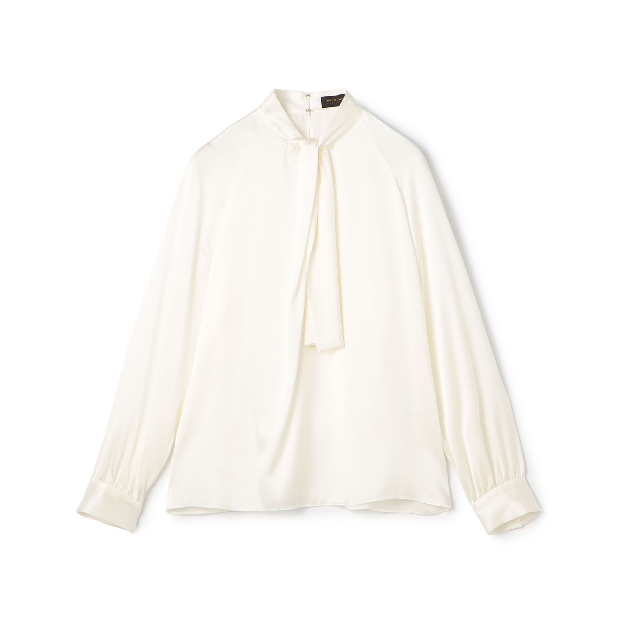 ウォッシャブルサテン フロントタイブラウス｜トゥモローランド 公式通販