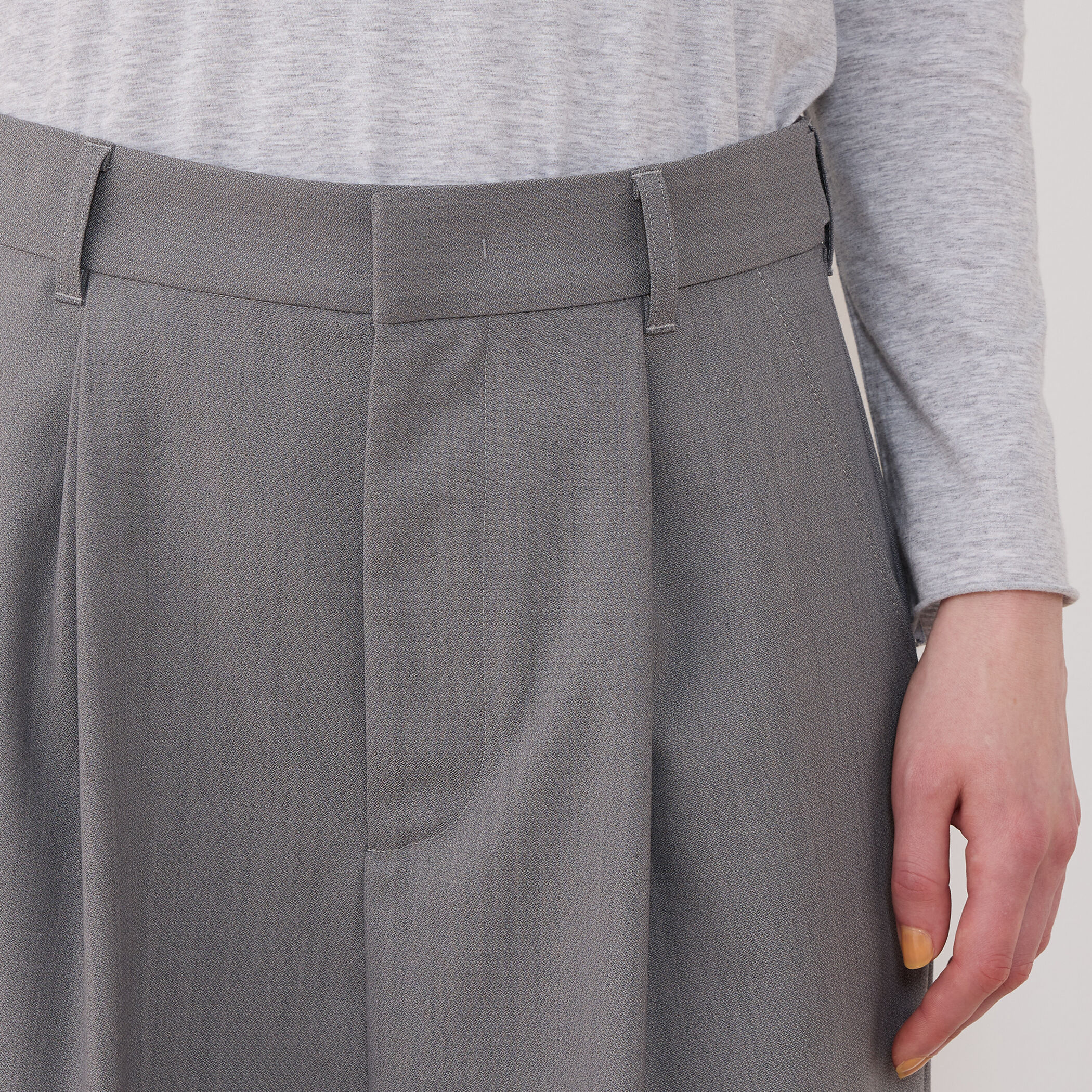 クレープウールストレッチ ストレートパンツ｜トゥモローランド 公式通販