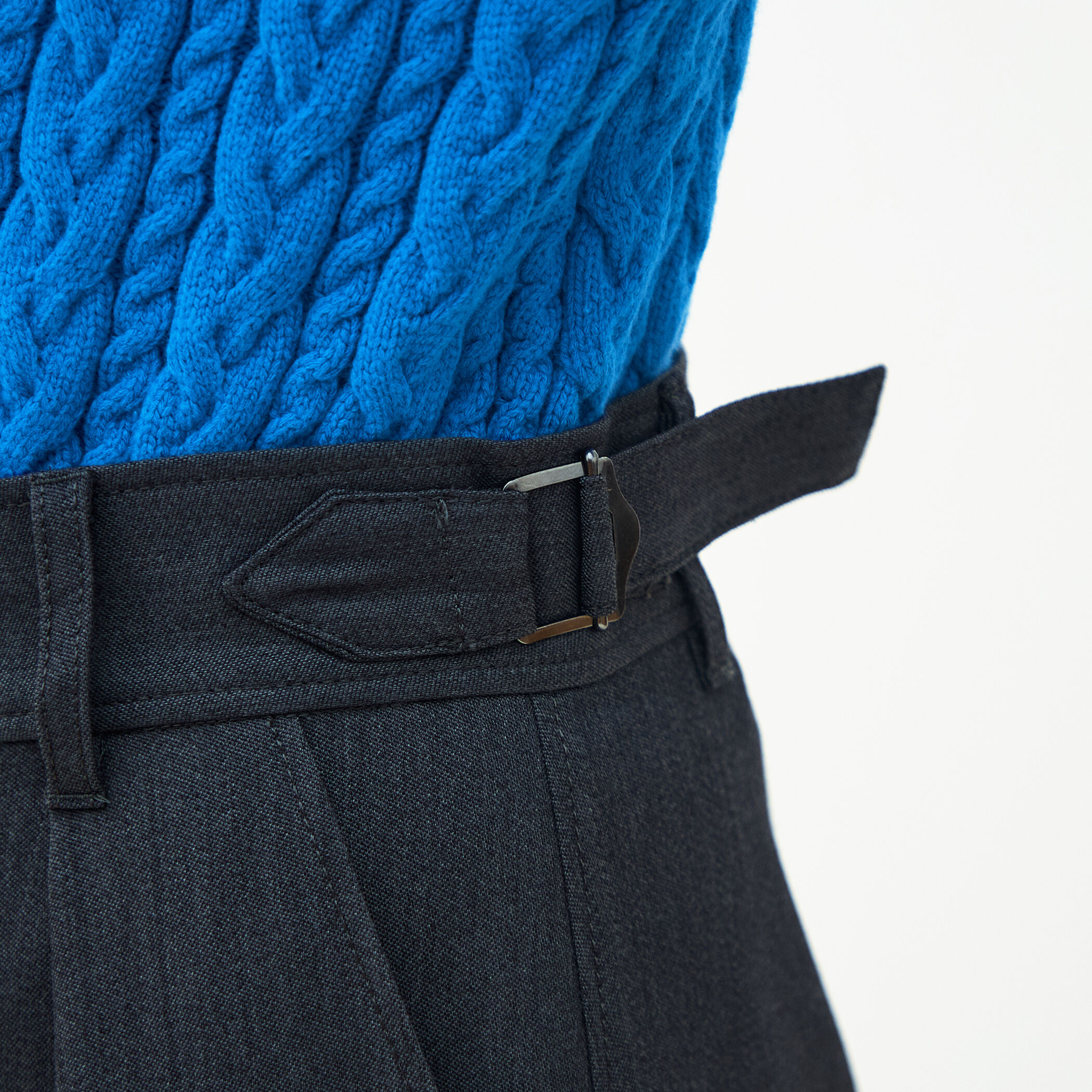 ポリエステルウールドスキン アシンメトリーパンツ｜トゥモローランド