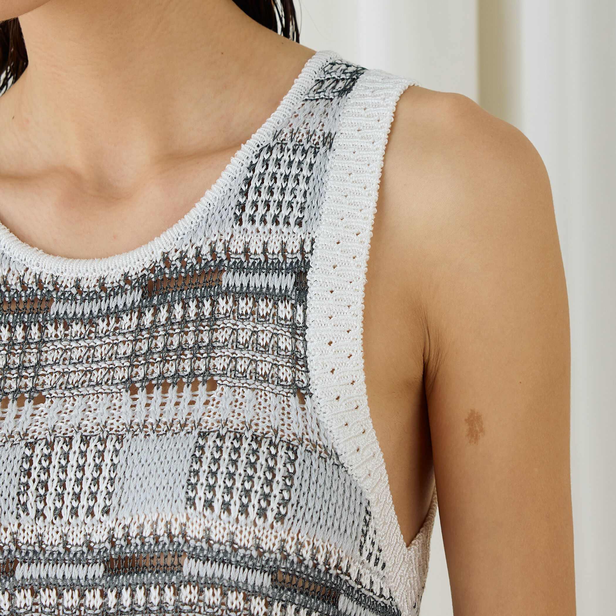 レーヨンタックステッチ タンクトップ｜トゥモローランド 公式通販