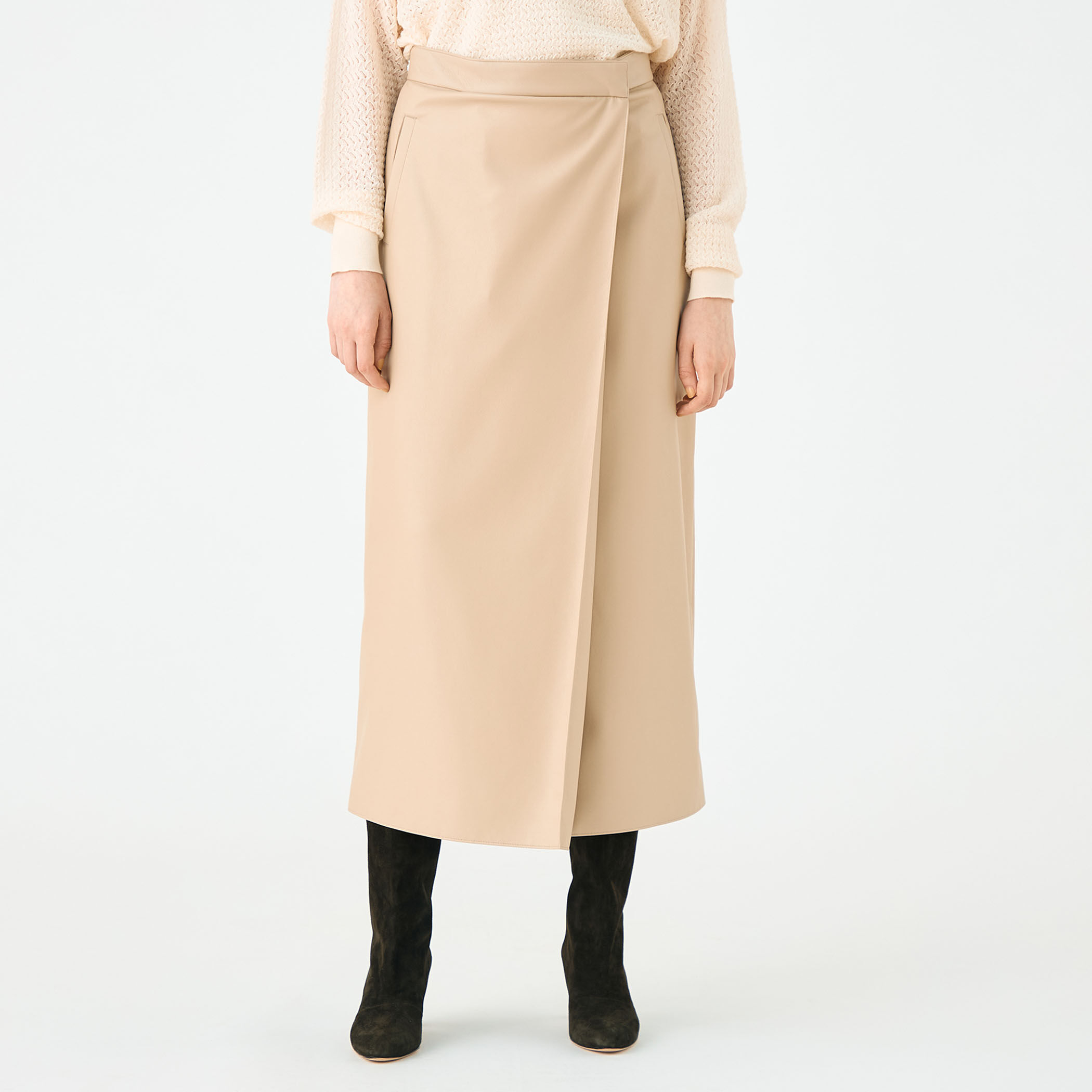 レザーライククロス ラップマキシスカート｜トゥモローランド 公式通販