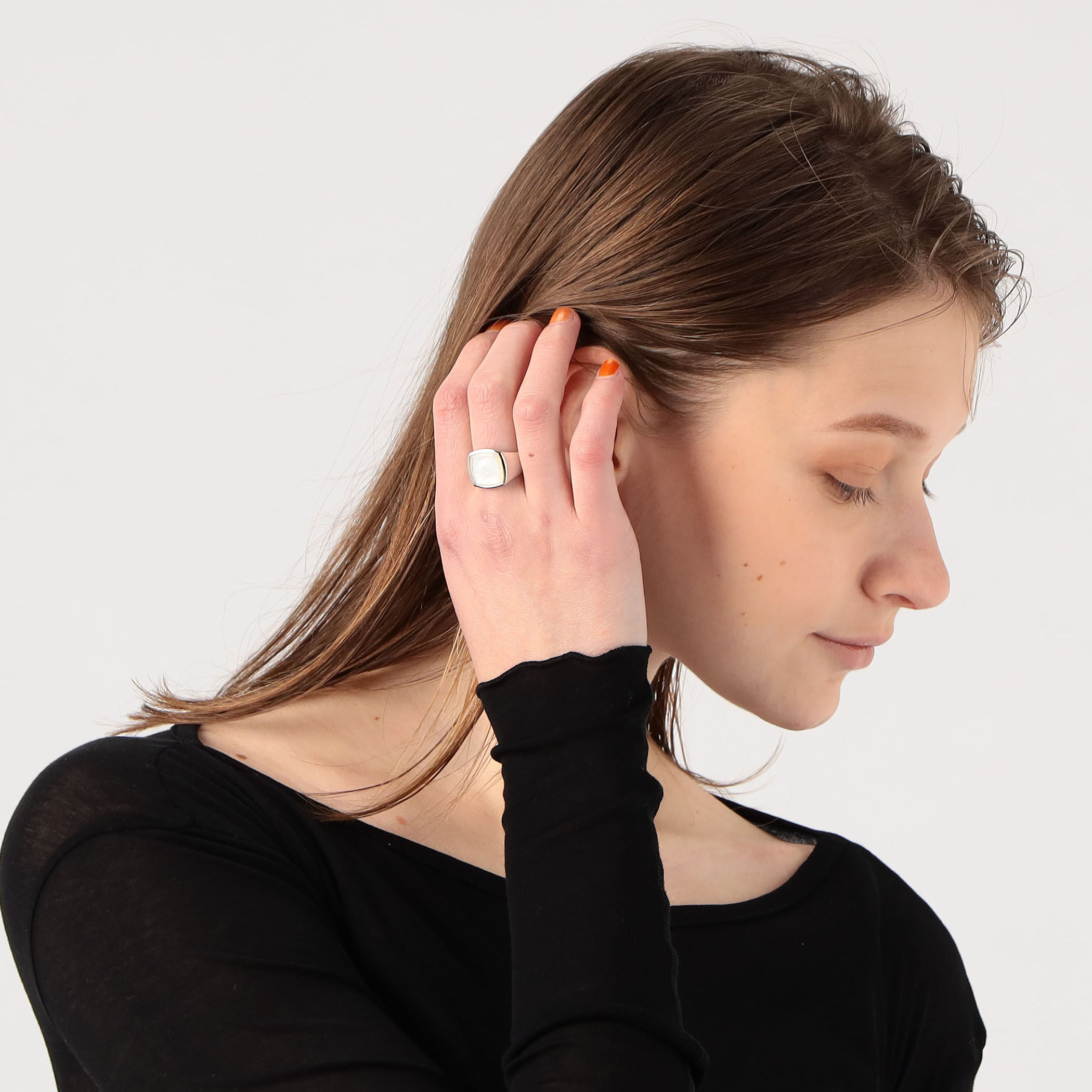 TOM WOOD CUSHION WHITE MOP リング｜トゥモローランド 公式通販