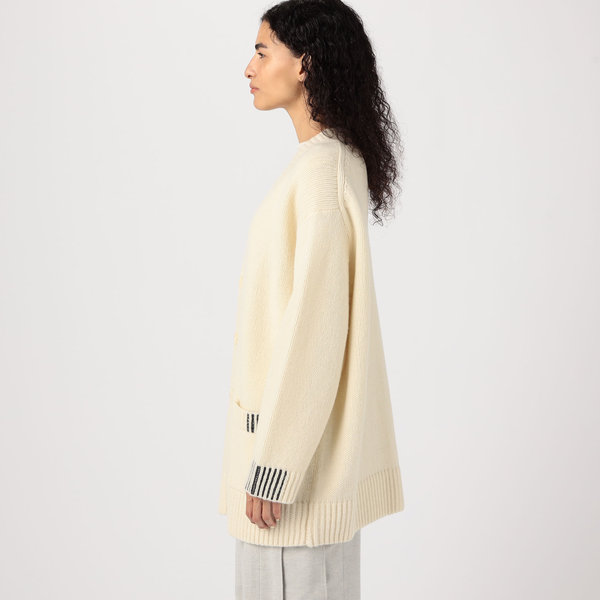 ギャルリーヴィー 25AW パーシャルストライプ Vネック カーディガン F パーシャルストライプ Vネックカーディガン｜トゥモローランド 公式サイト