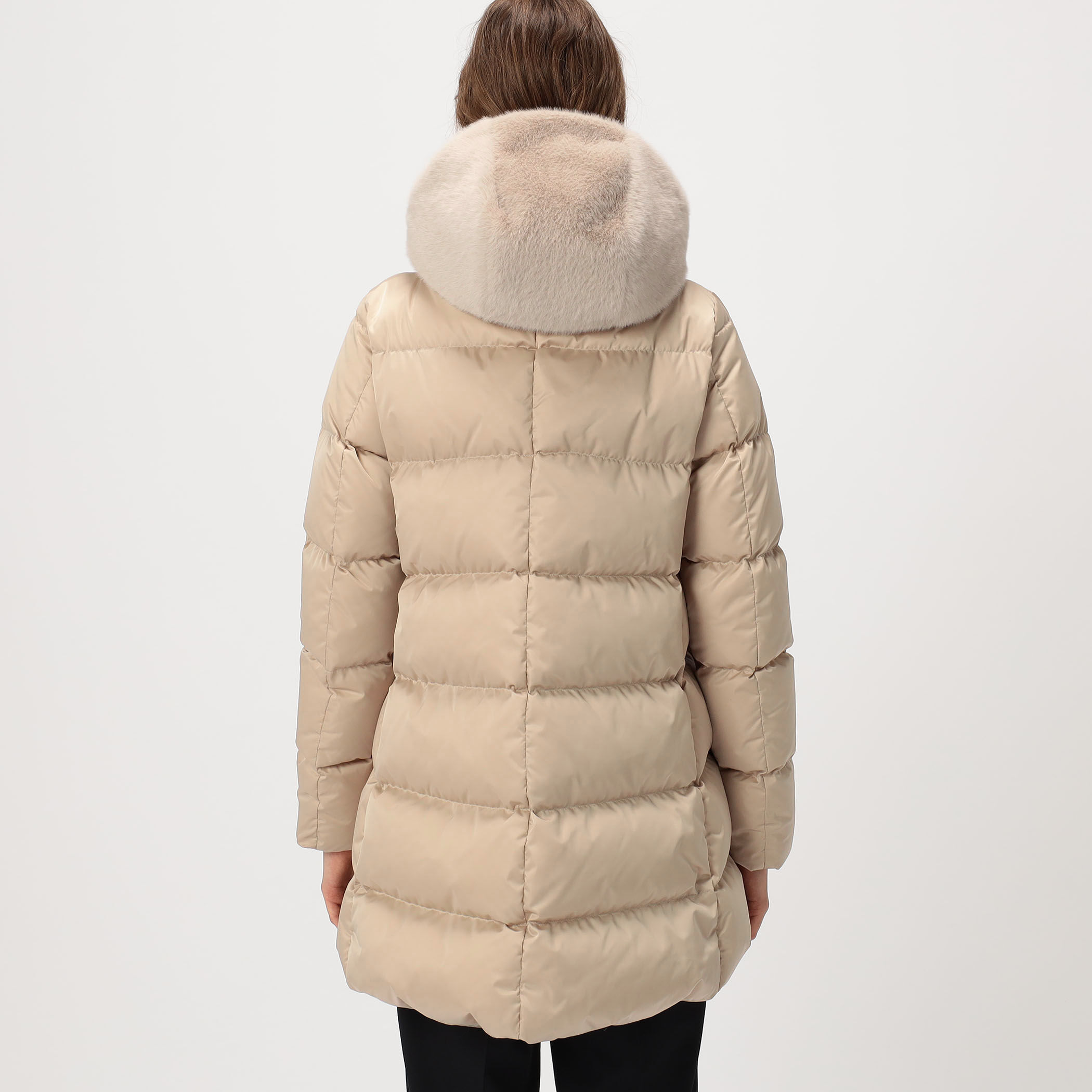 HERNO PI001934D ダウンコート｜トゥモローランド 公式サイト