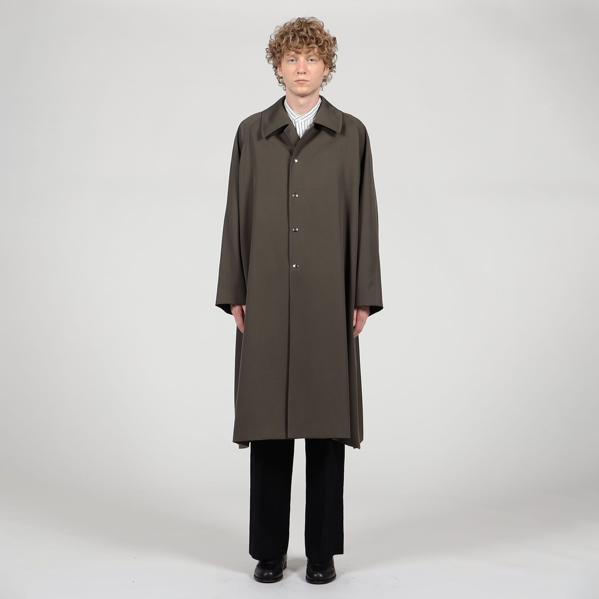 The CLASIK BAL COLLAR PONCHO｜トゥモローランド 公式通販