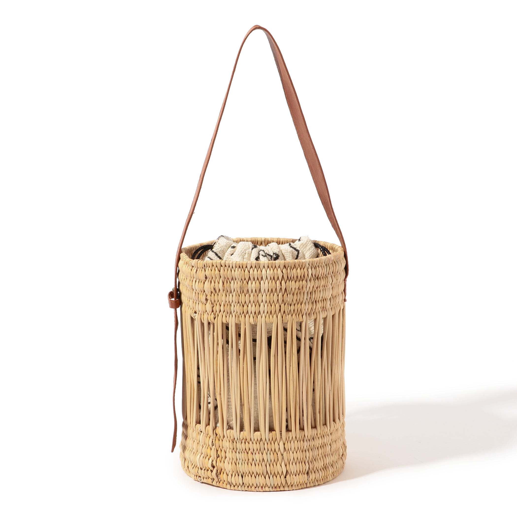 KECH LES ESSENTIAL ONE SHOULDER L バスケットバッグ KECH LES ESSENTIAL ONE SHOULDER L バスケットバッグ
