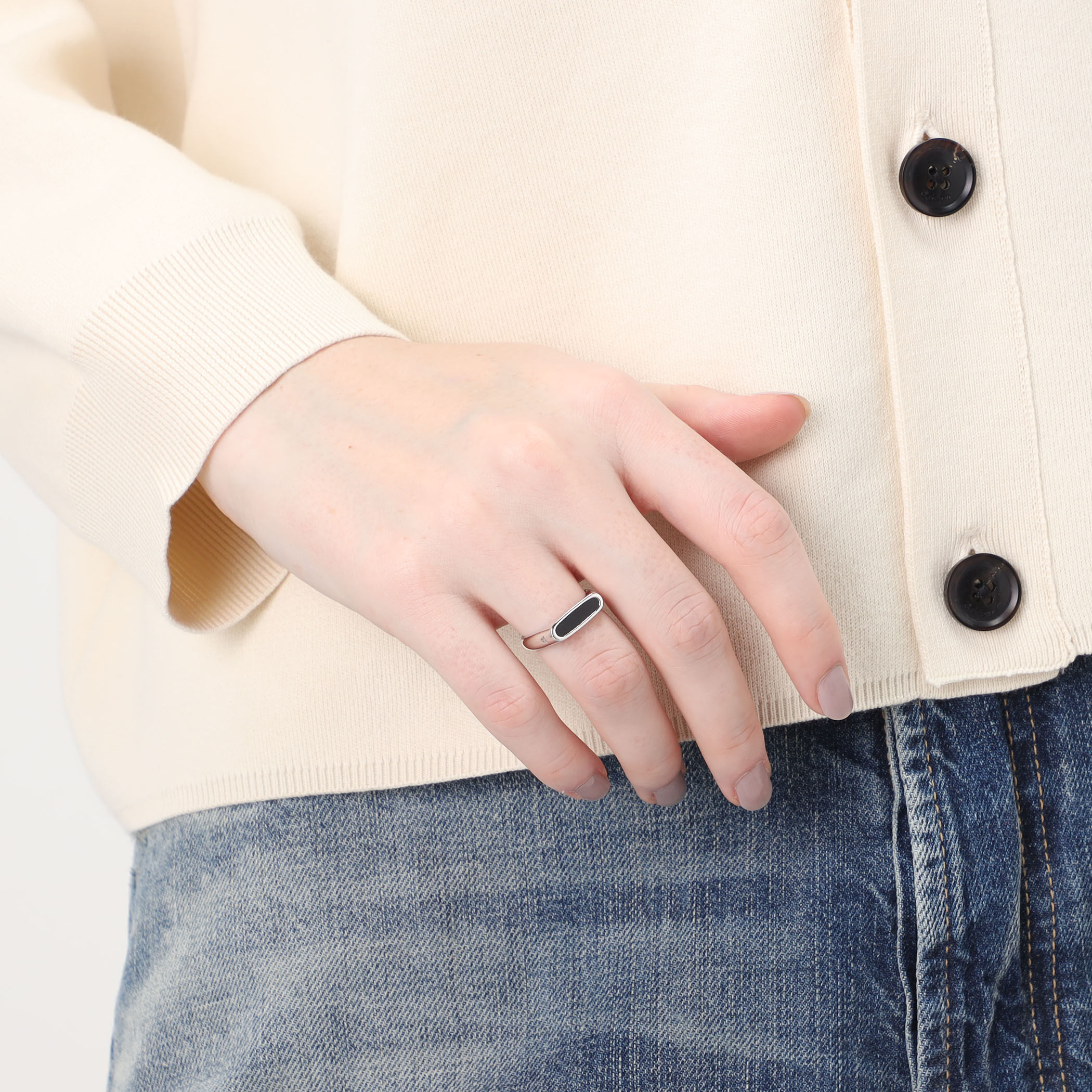 TOM WOOD Mario Ring Onyx リング｜トゥモローランド 公式サイト