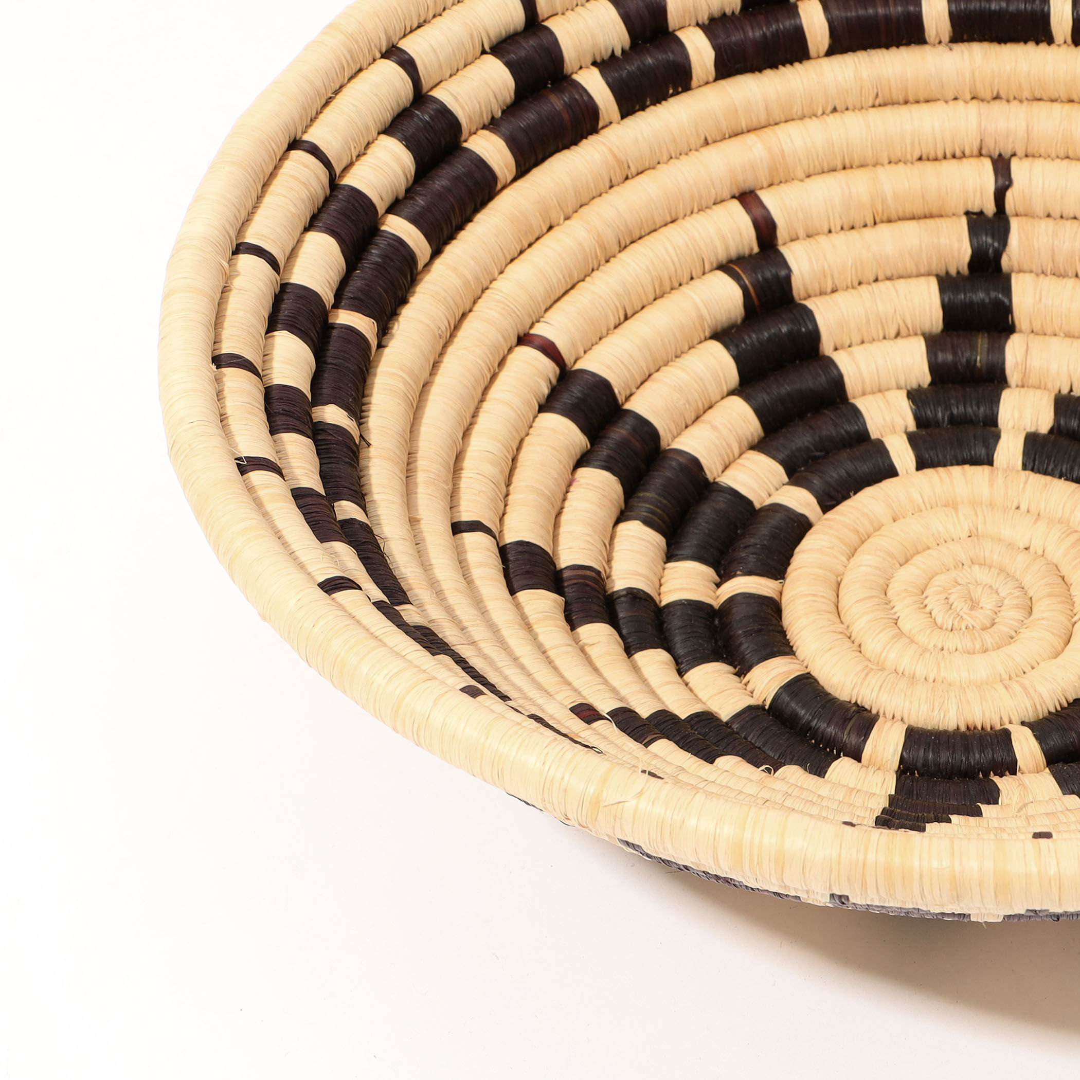 indego africa ラフィアバスケットプレート｜トゥモローランド 公式通販