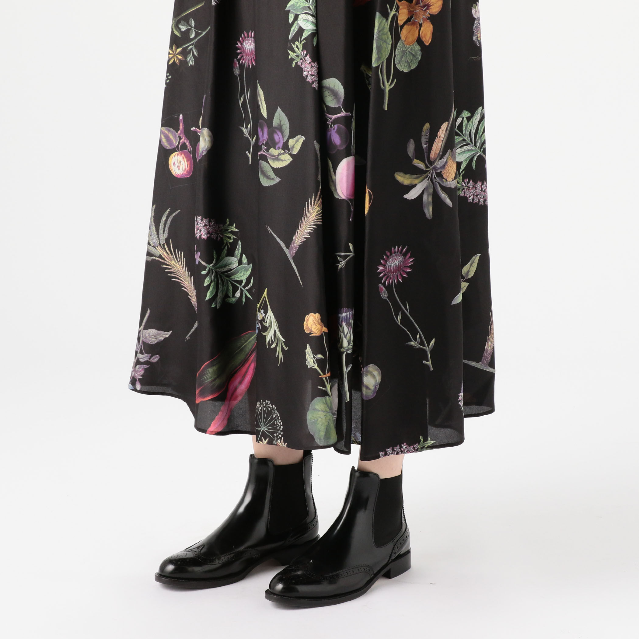 CABaN NEW BOTANICAL コットン ロングスカート グリーン □CABaN NEW BOTANICAL シルク ロングスカート