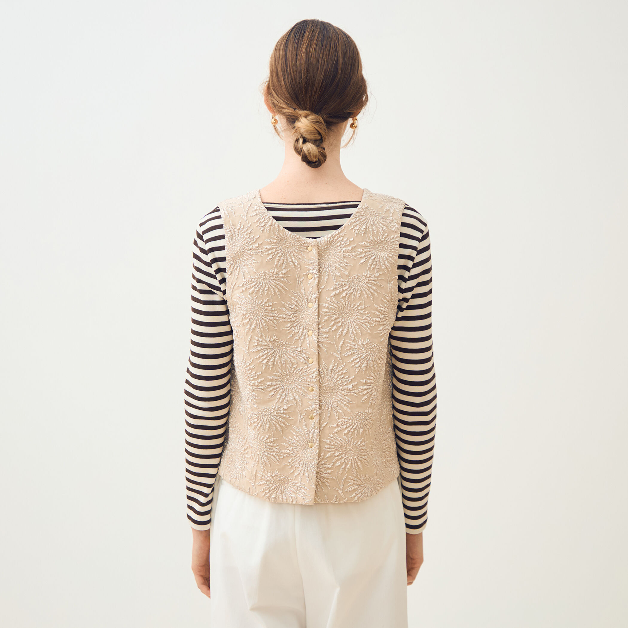 WEB先行予約】ソリアビーストレッチ フロンタブルジレ