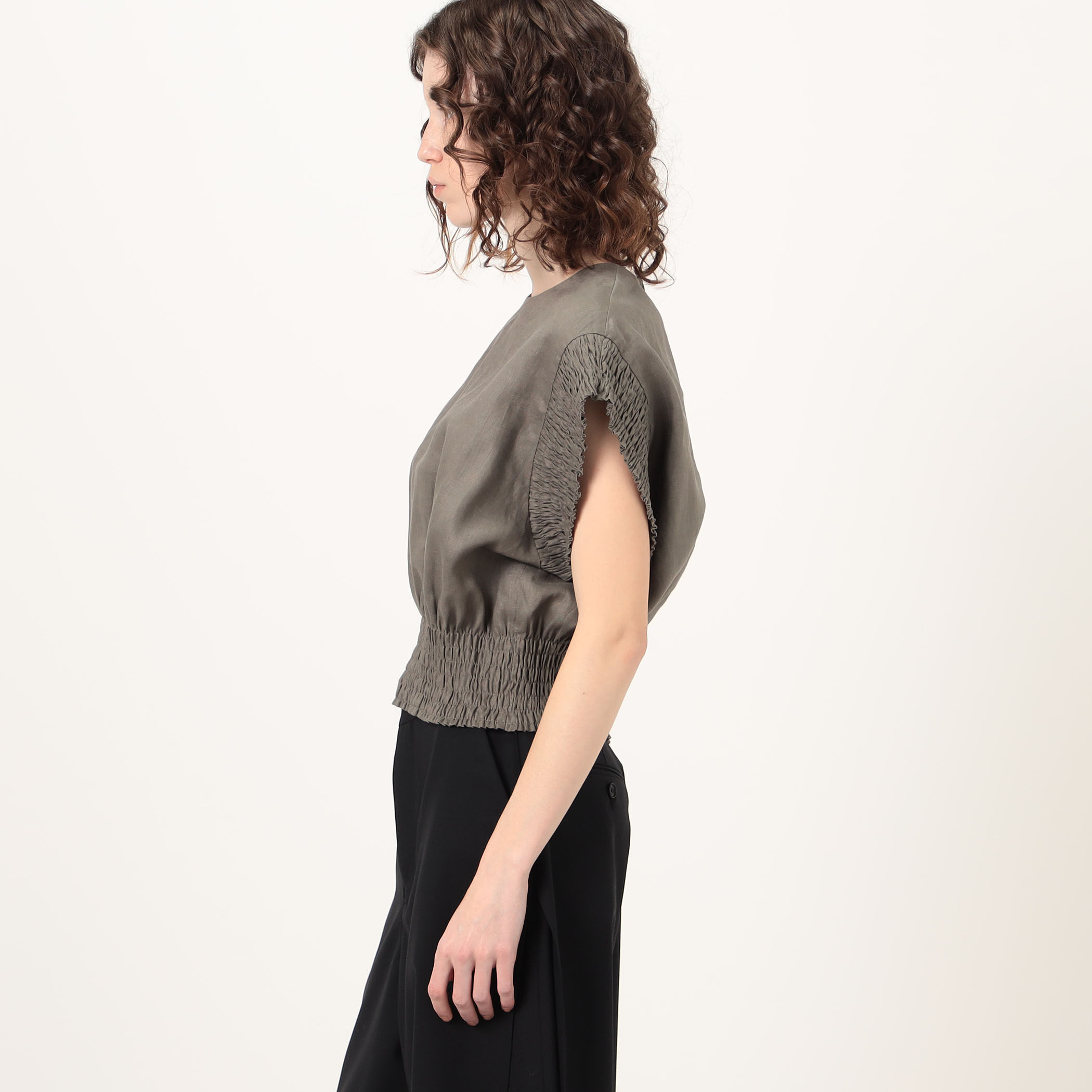 HYKE LINEN SHIRRED BLOUSE リネン シャーリングブラウス