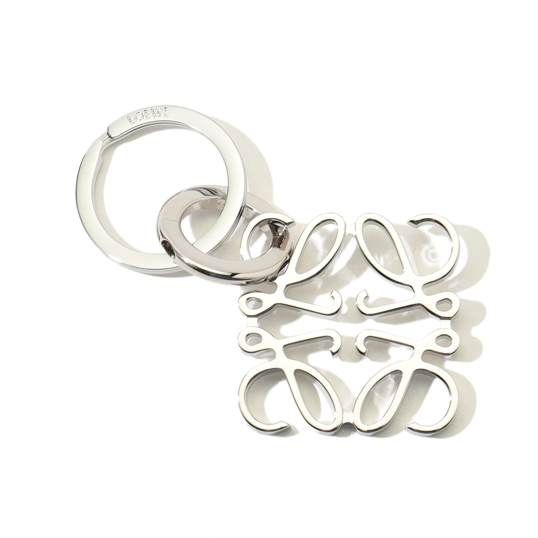 【新品未使用】LOEWE Anagram（アナグラム）キーリング　シルバー Anagram keyring Silver - LOEWE