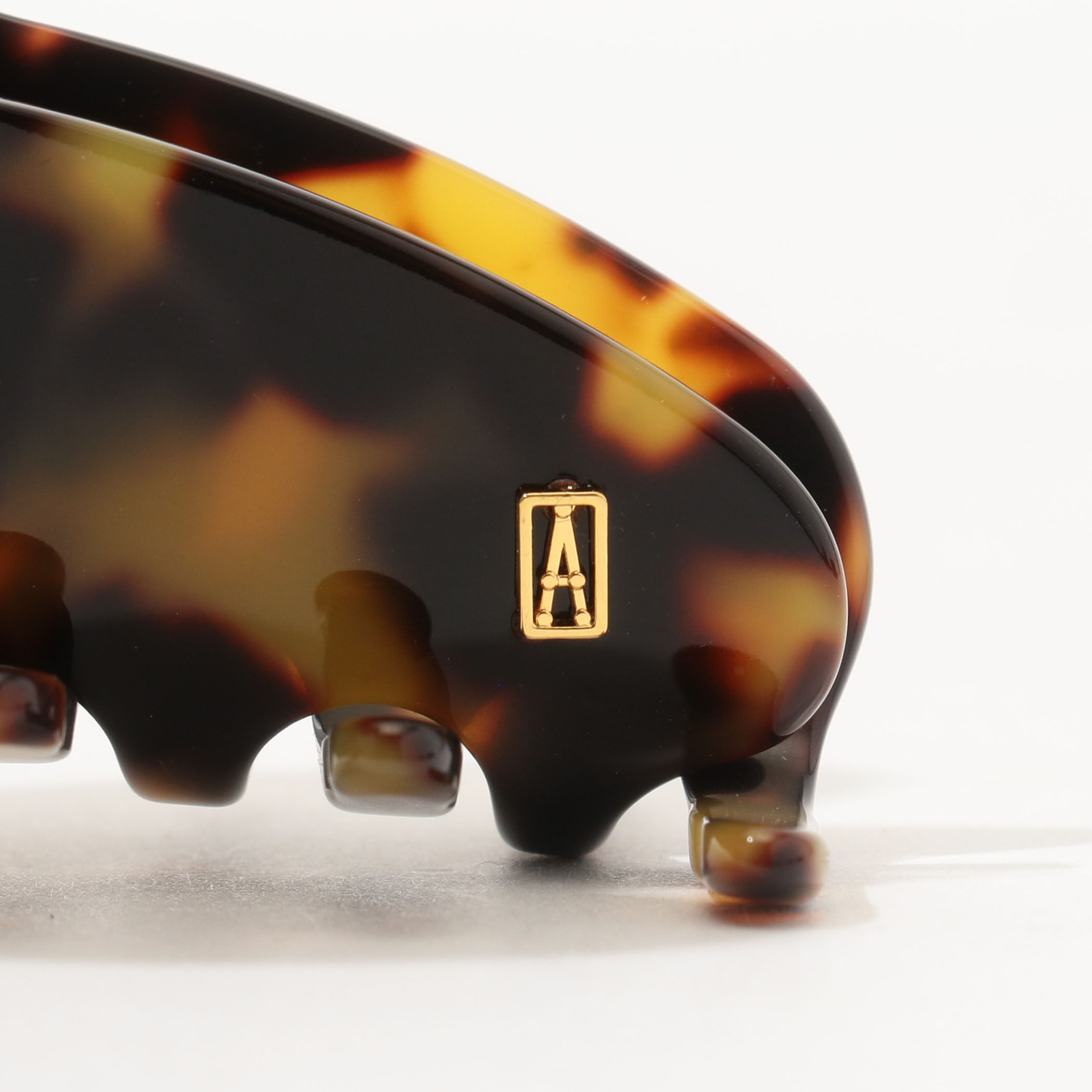 ALEXANDRE DE PARIS Mクリップ｜トゥモローランド 公式サイト