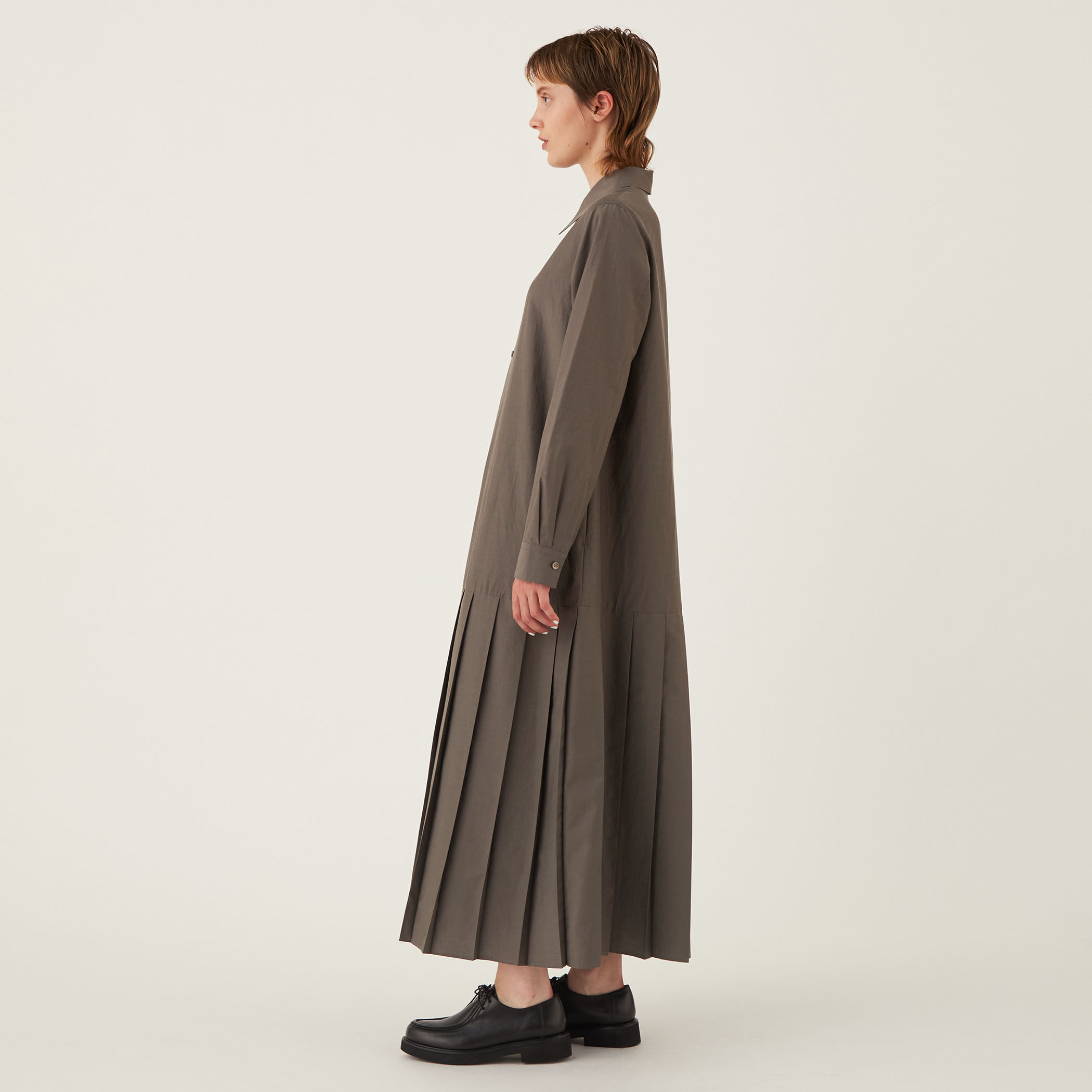 □コットンシルクパラシュート プリーツシャツワンピース