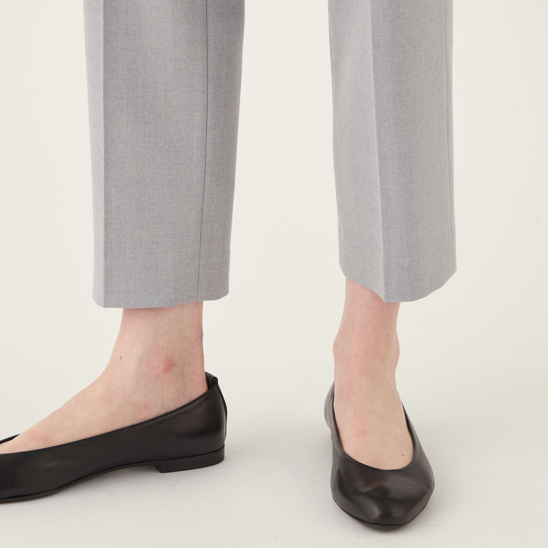 フランネルウールストレッチ シガレットパンツ