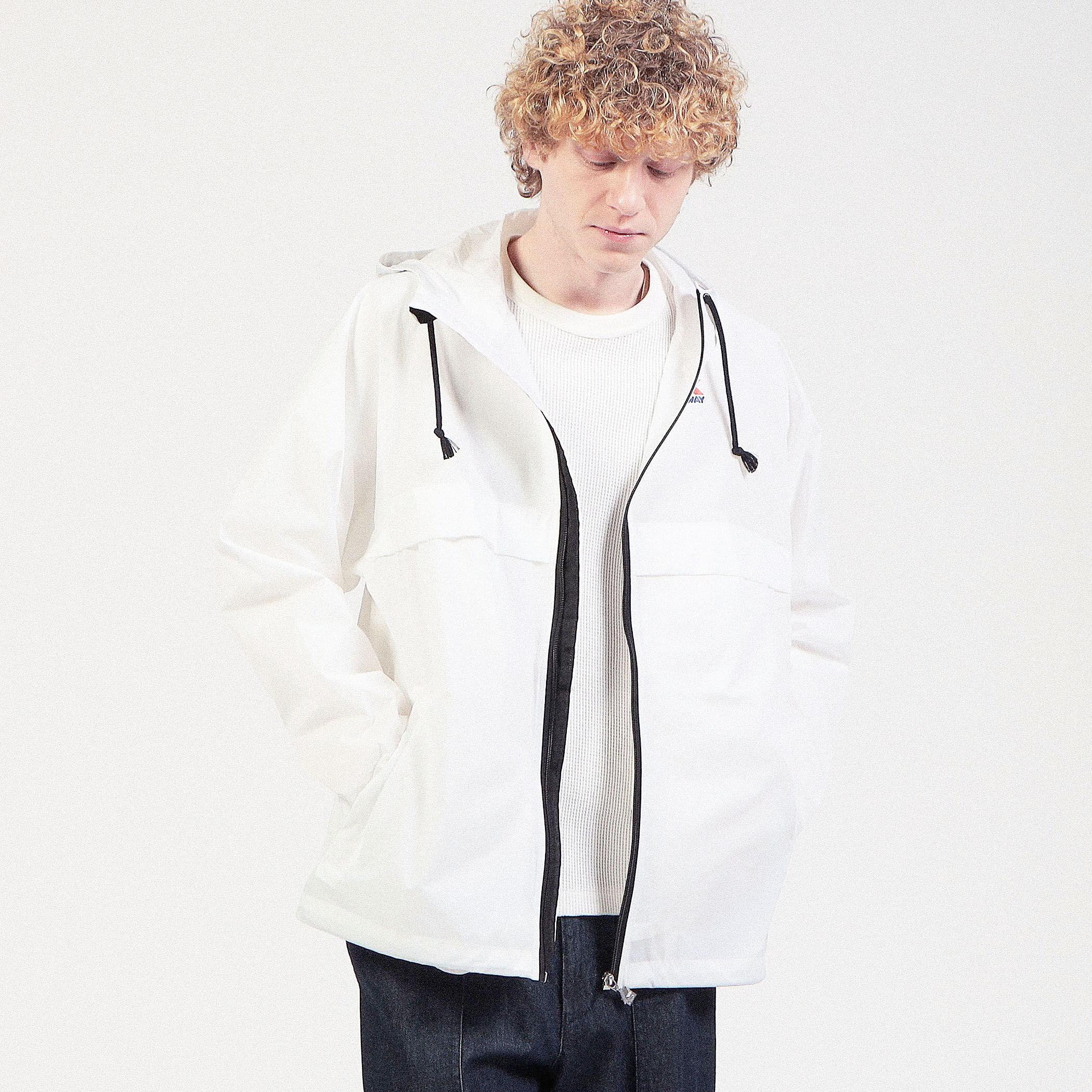 別注】K-WAY×TOMORROWLAND ナイロン ジップパーカー｜トゥモローランド 公式通販