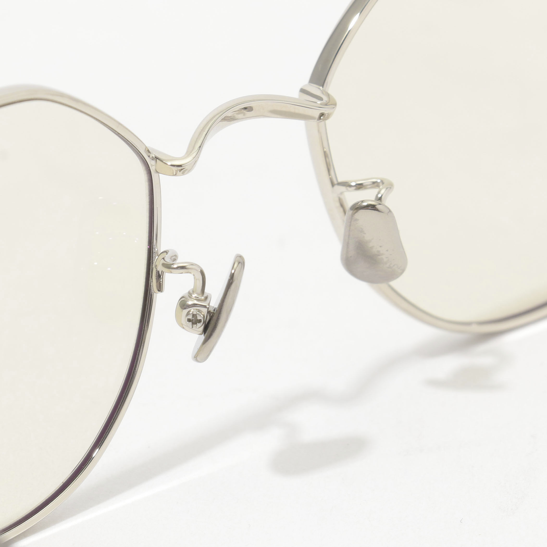 B0021 – BLANC..ONLINE STORE