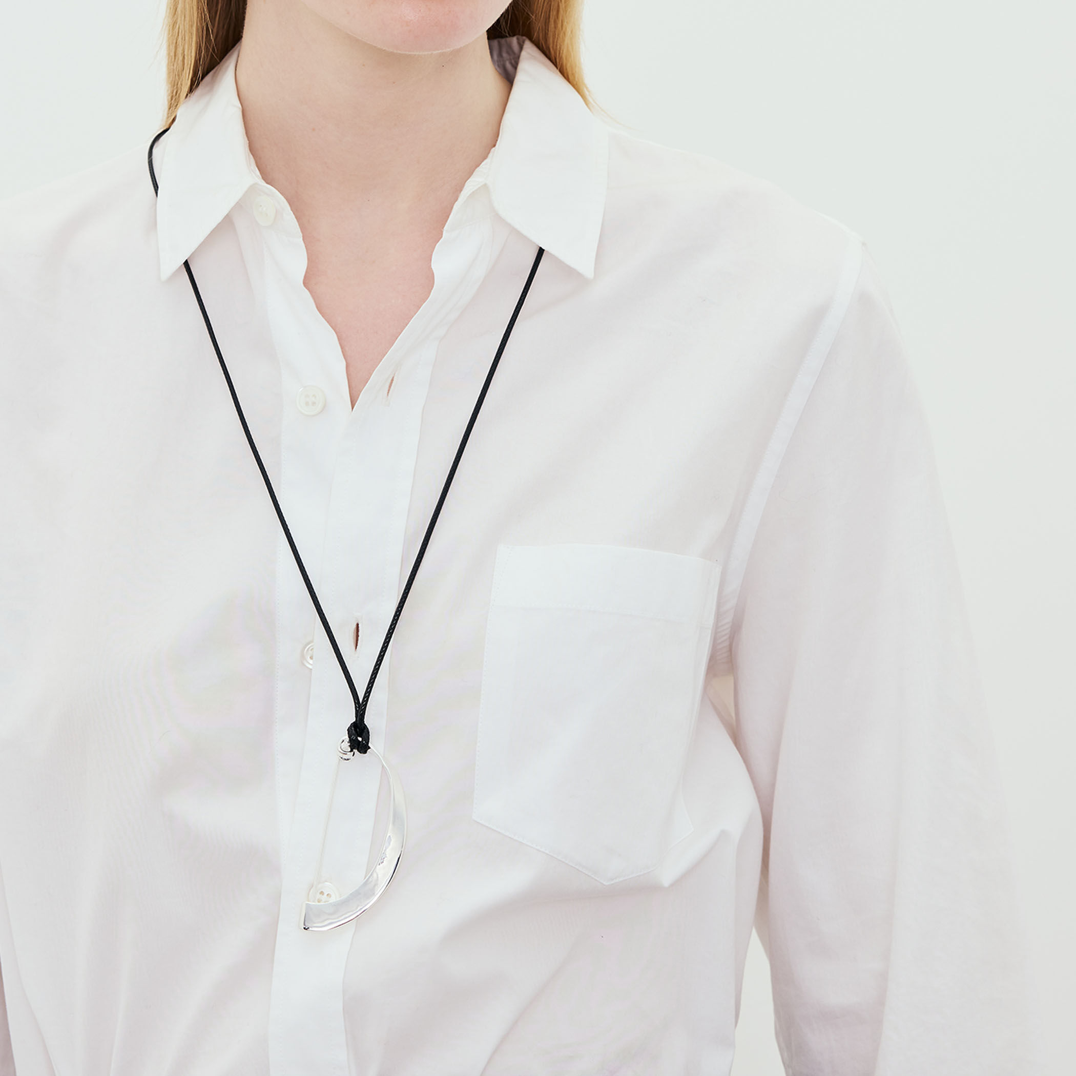 JAMIRAY MODERN CURVE PIN ネックレス｜トゥモローランド 公式サイト