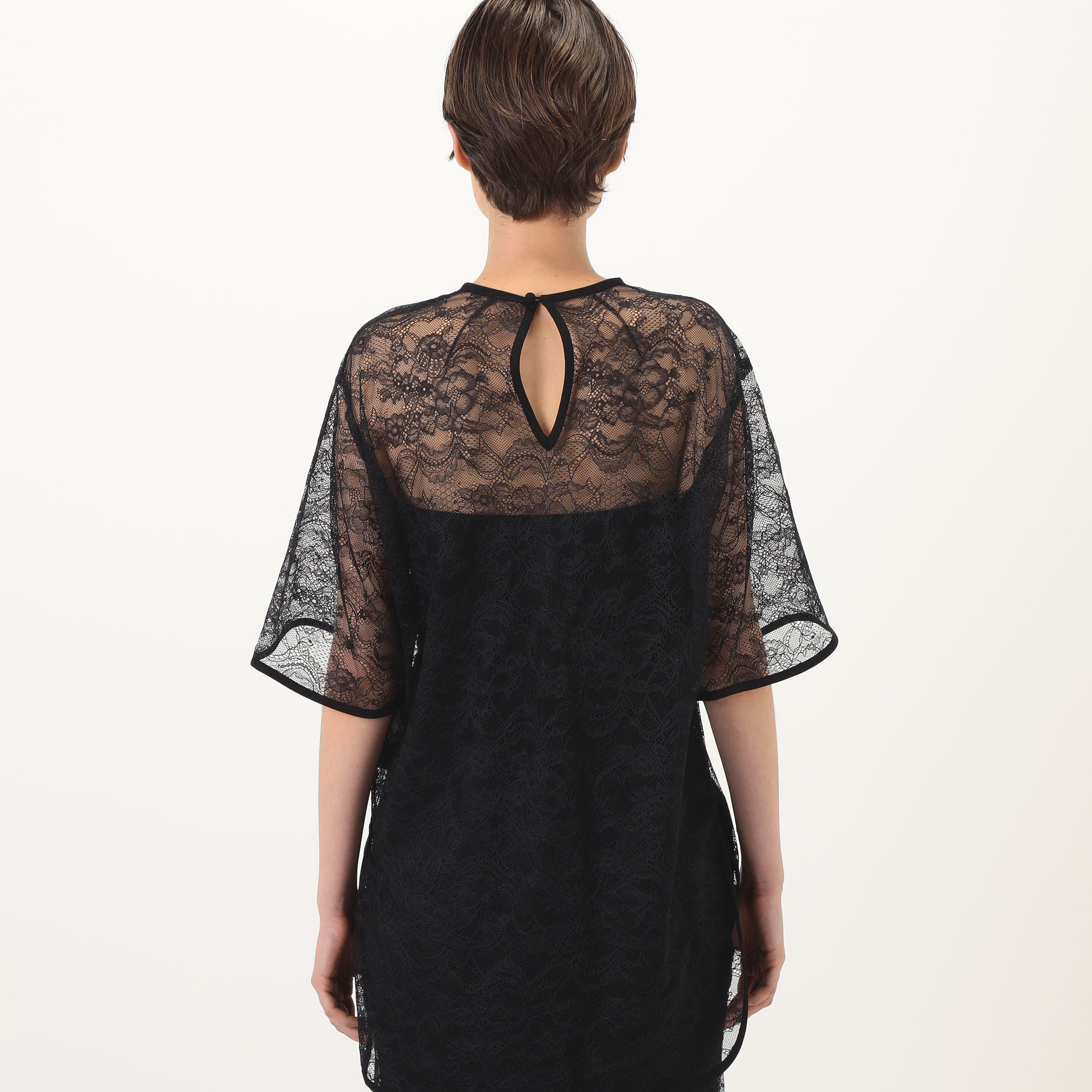 Mame Kurogouchi Raschel Lace Embroidered Top レースエンブロイ