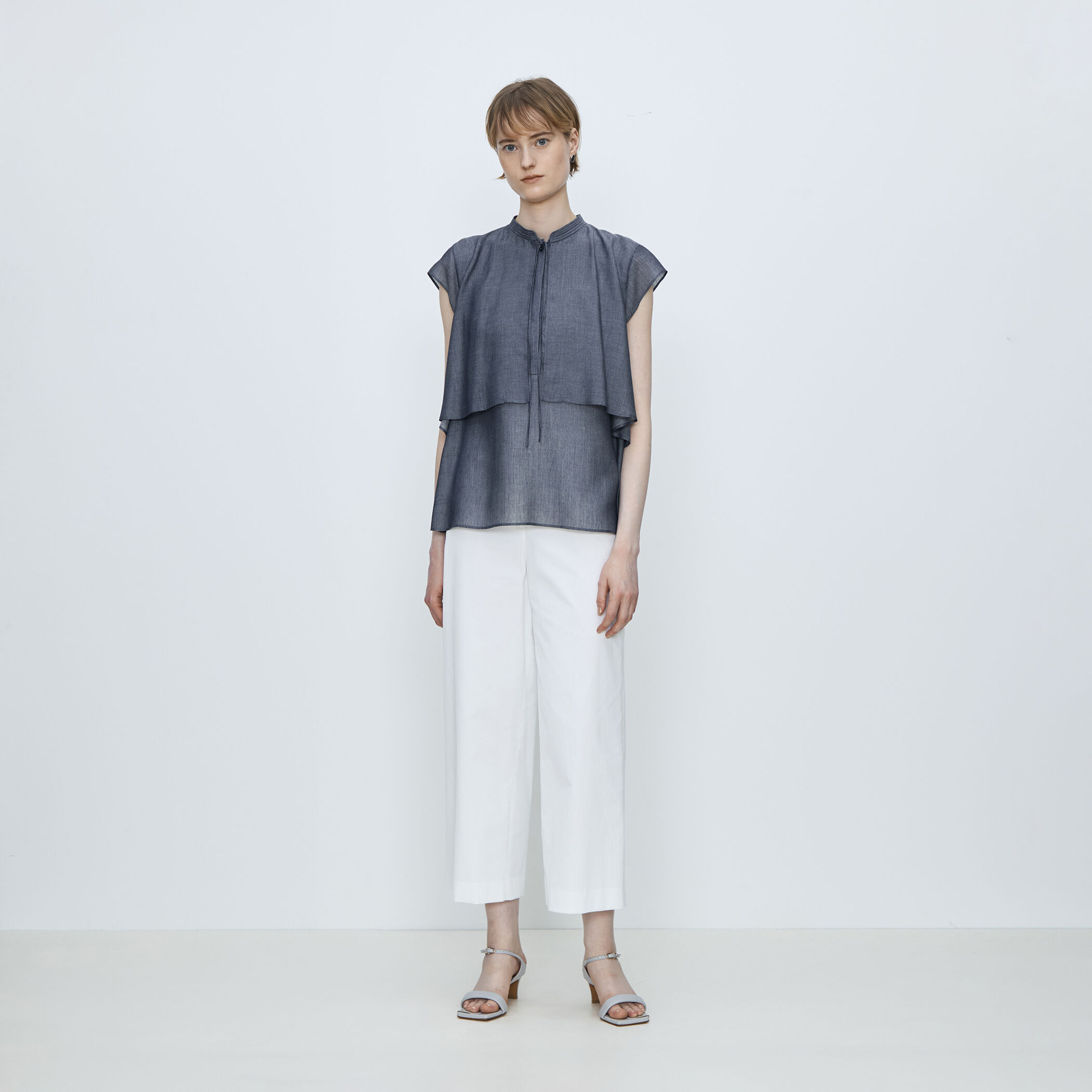 一部WEB先行予約】ドライツイル セミワイドパンツ｜トゥモローランド