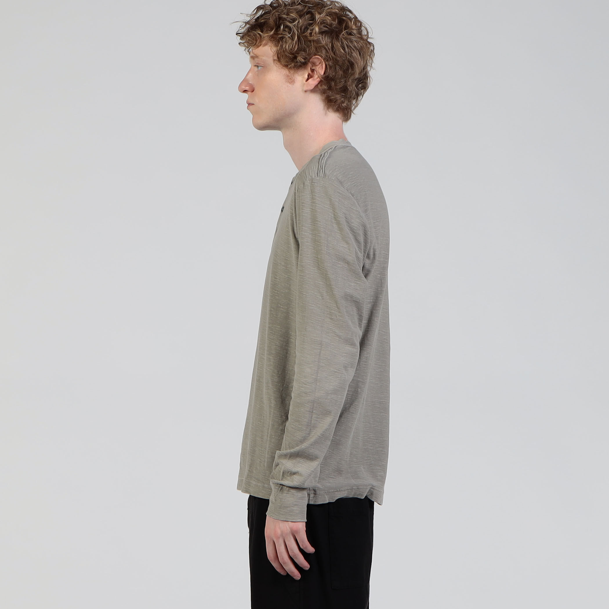 スラブジャージー ヘンリーネックプルオーバー MRJY3545