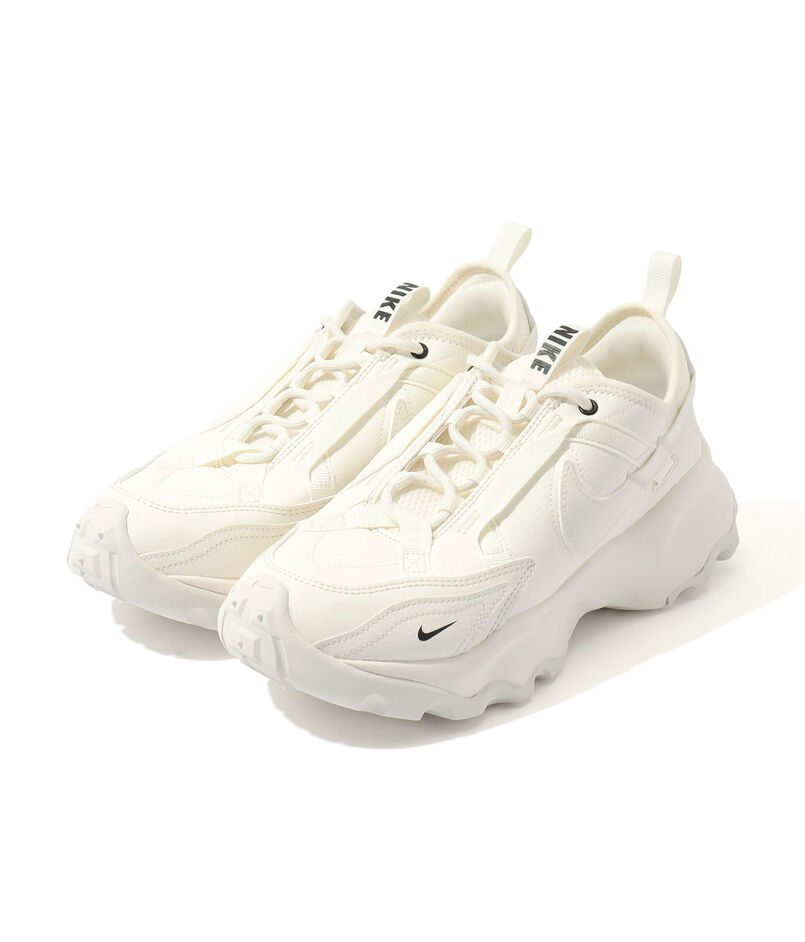 Nike TC7900 スニーカー