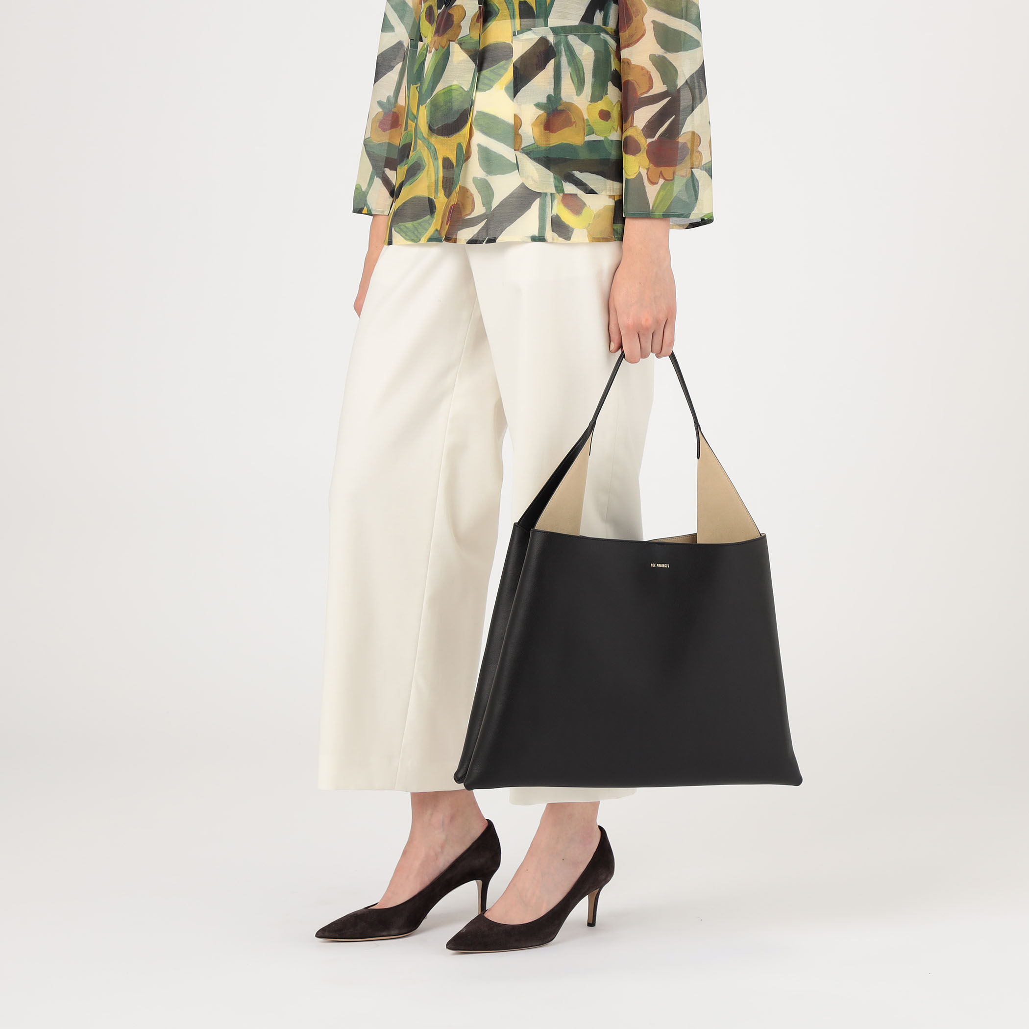 REE PROJECTS CLARE TOTE LARGE バッグ｜トゥモローランド 公式サイト