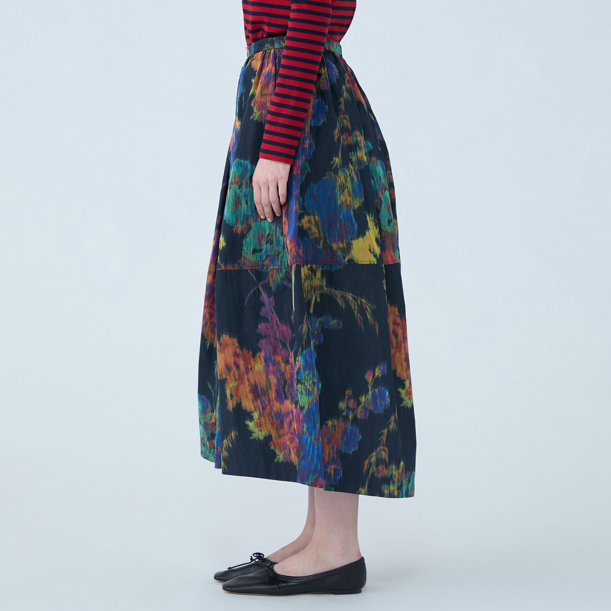 ローズトレミエール タックバレルスカート｜トゥモローランド 公式通販