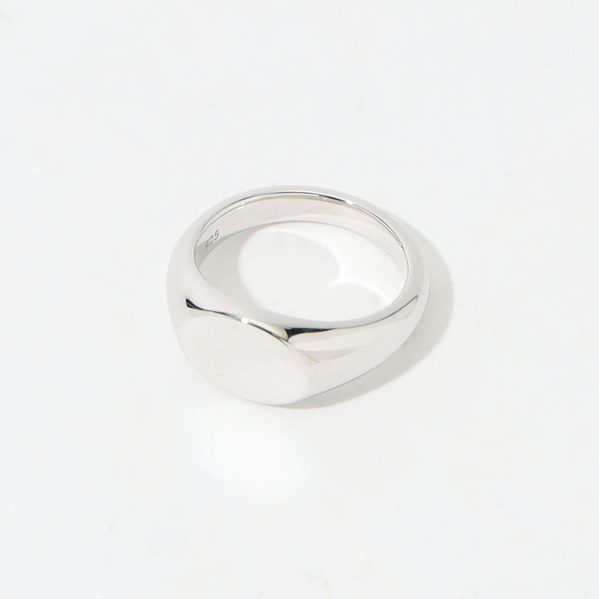 ★エレガントなデザイン【Tom Wood】Joe Ring オーバルリング Joe Ring - Tom Wood Project Official Online Store