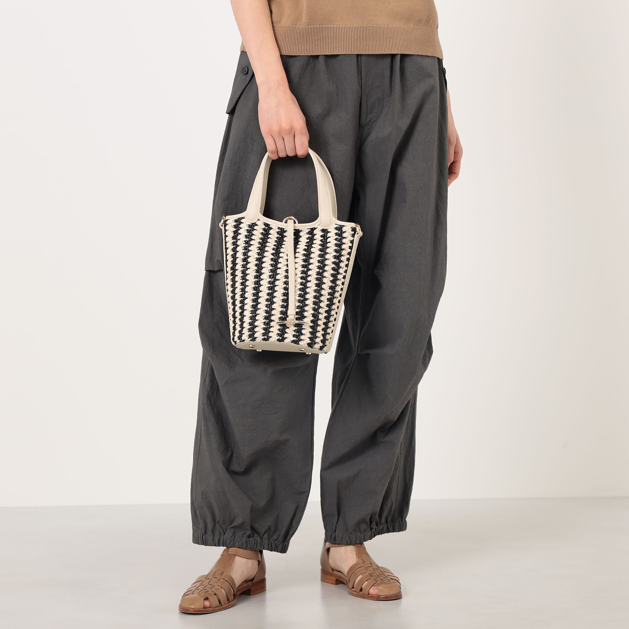 Atelier TOMORROWLAND LOTUS STRIPE ハンドバッグ｜トゥモローランド